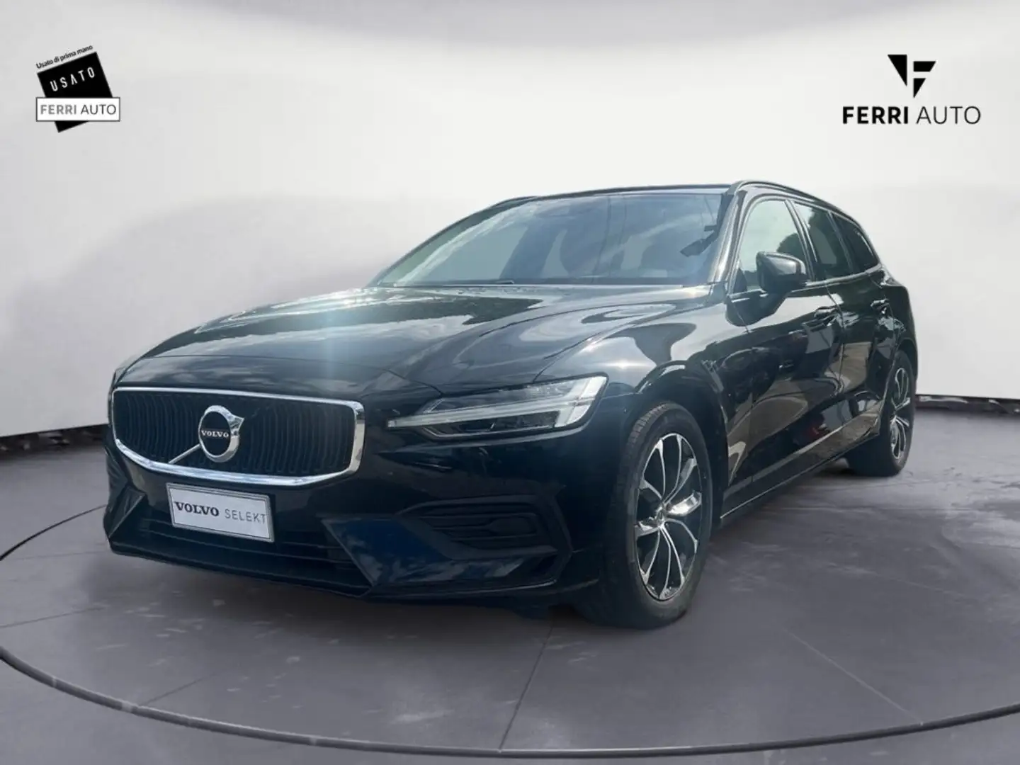 Volvo V60 B3 Geartronic Momentum Core Nero - 1