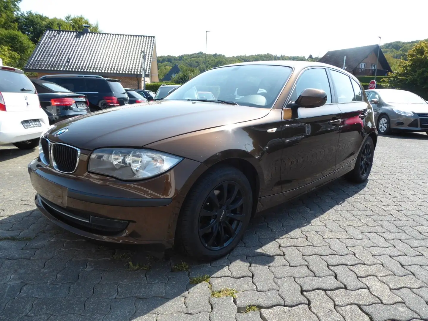 BMW 116 d Braun - 2