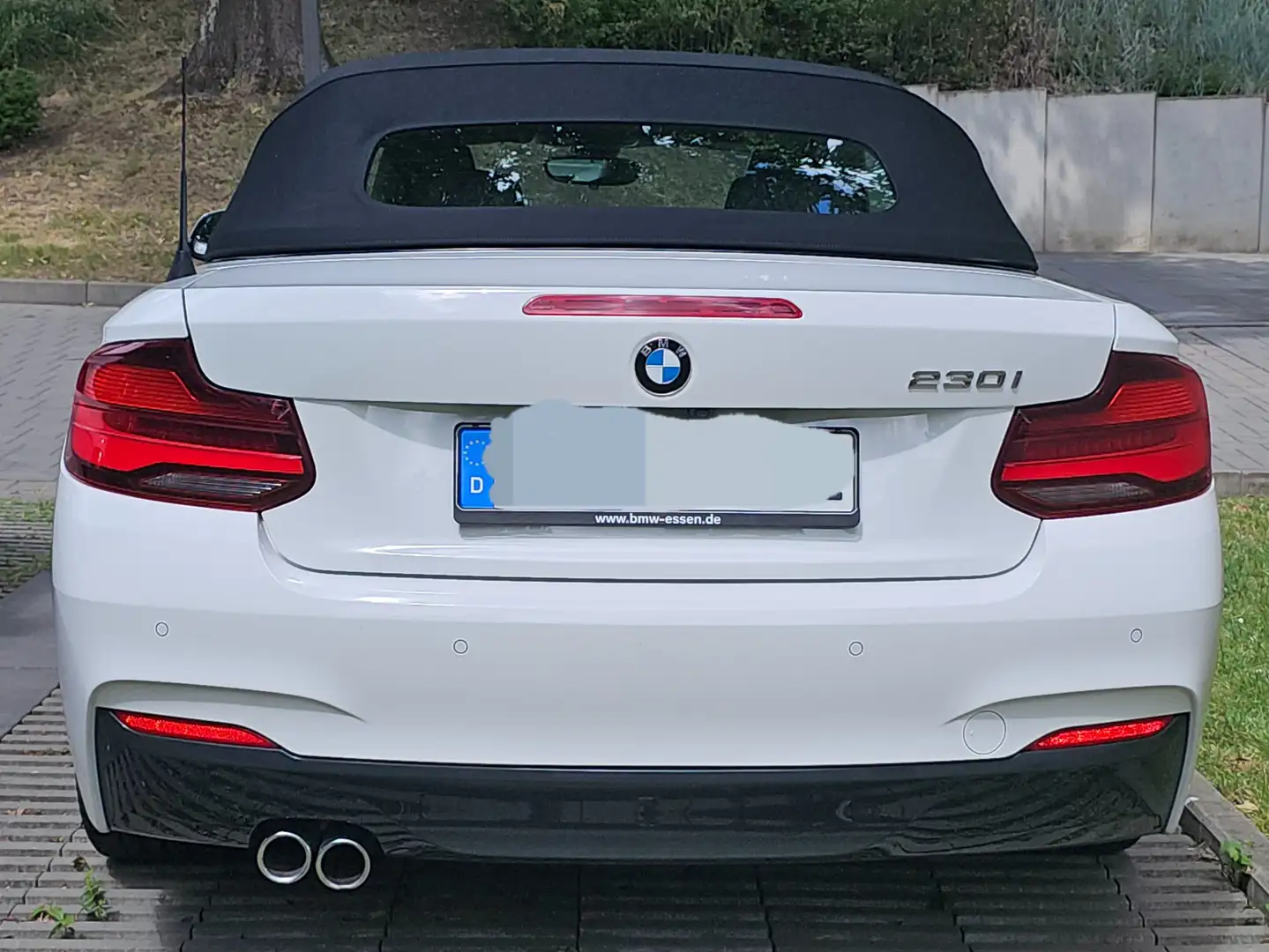 BMW 230 230i Cabrio Aut. M Sport Blanc - 2
