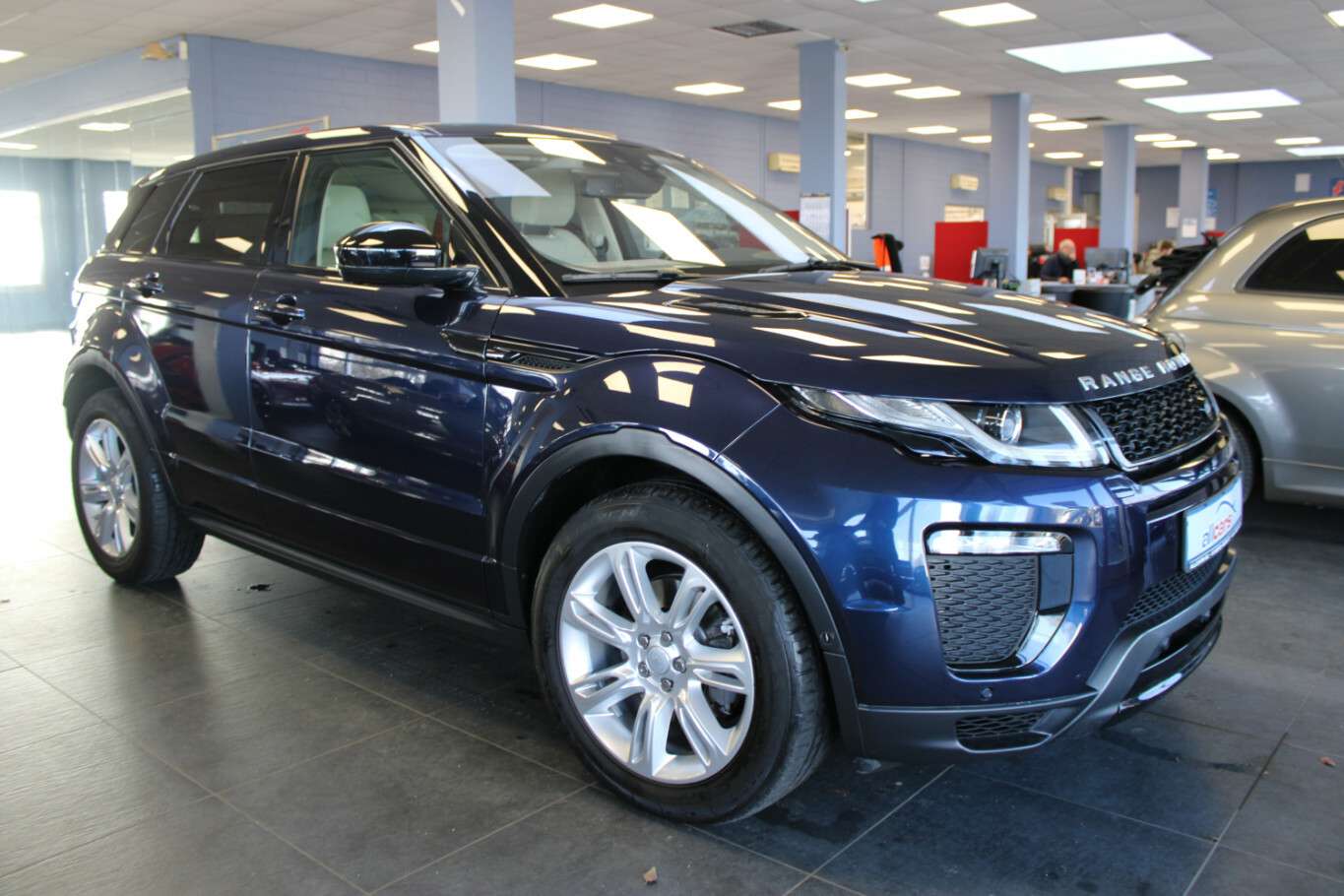 Second hand Land Rover Evoque 2.0