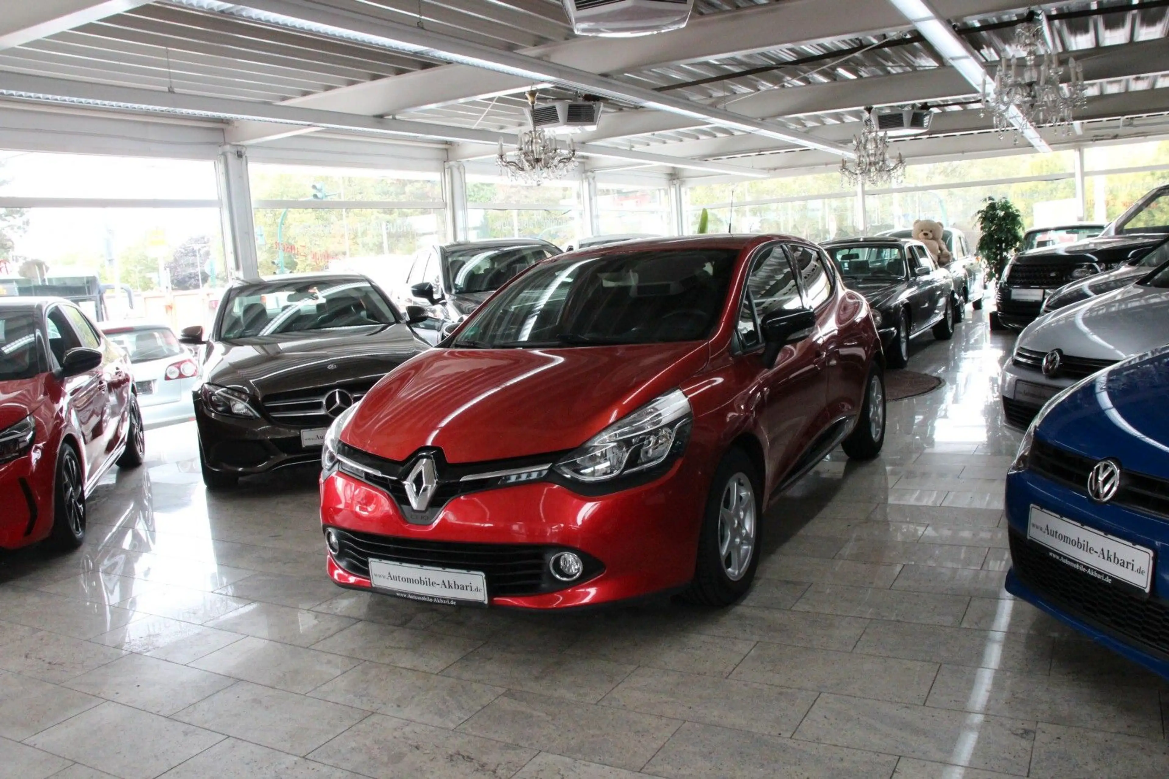Renault Clio IV Paris *Klima/Navi* — photo 4