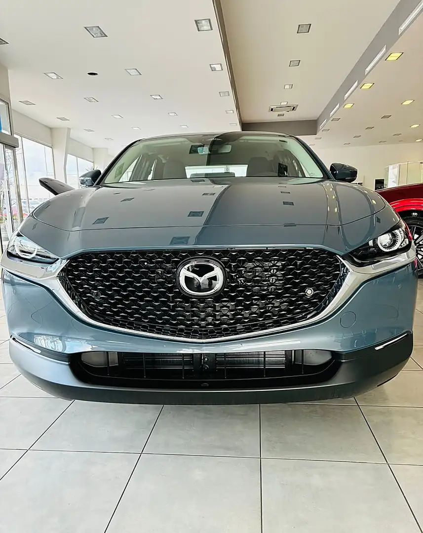 Mazda CX-30 e-Skyactive G140 Centre-Line Grau - 1