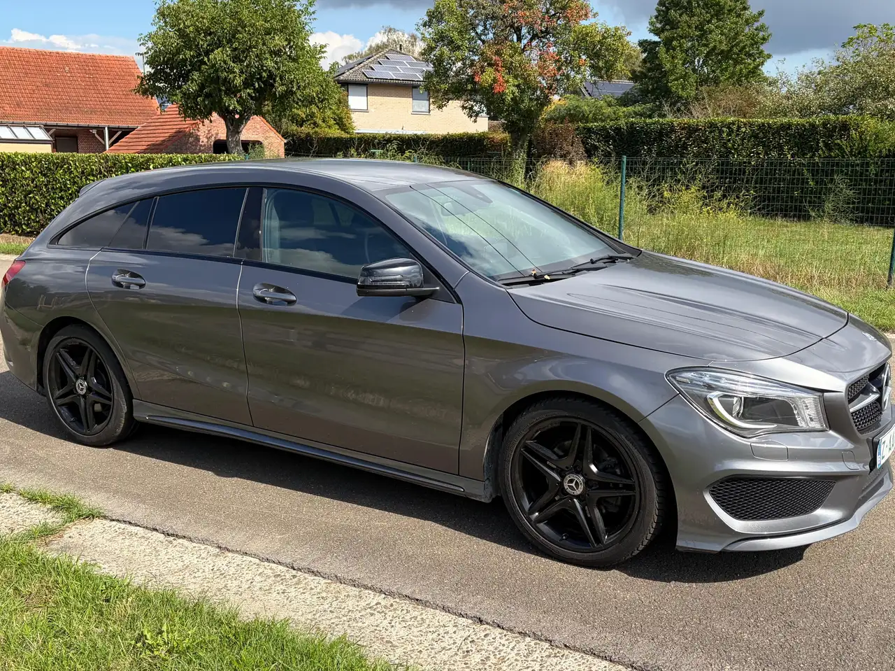 Mercedes-Benz CLA 200