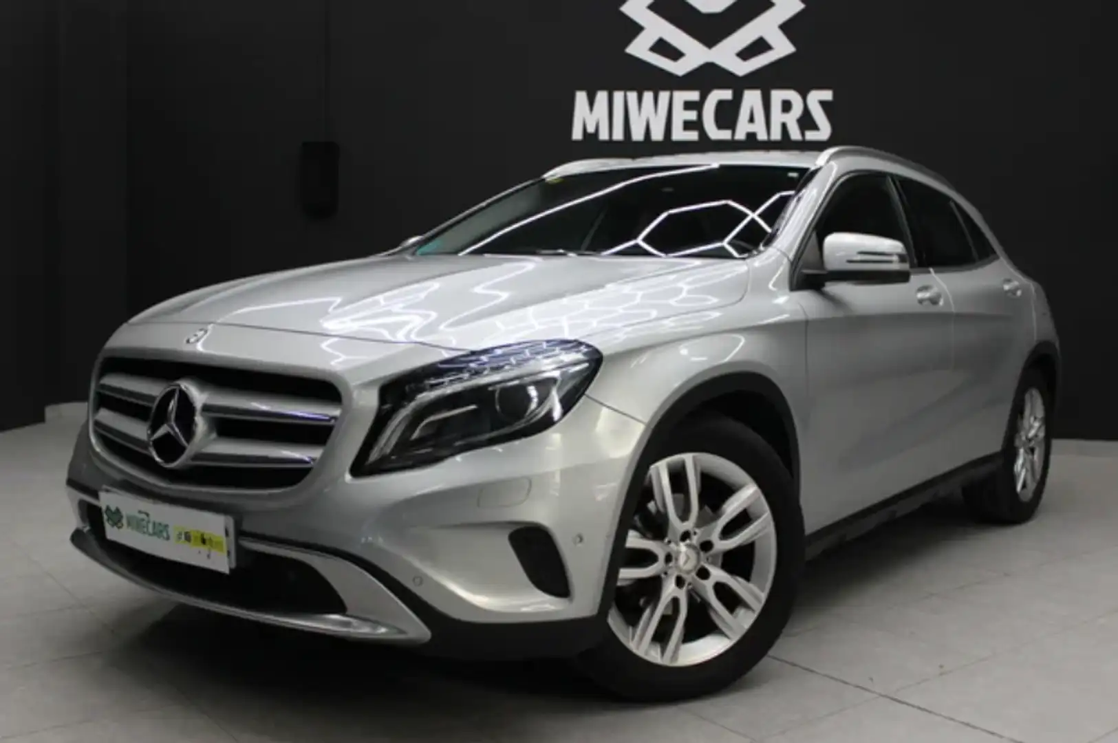 Mercedes-Benz CLA 200 200CDI AMG Line 4M 7G-DCT - 1