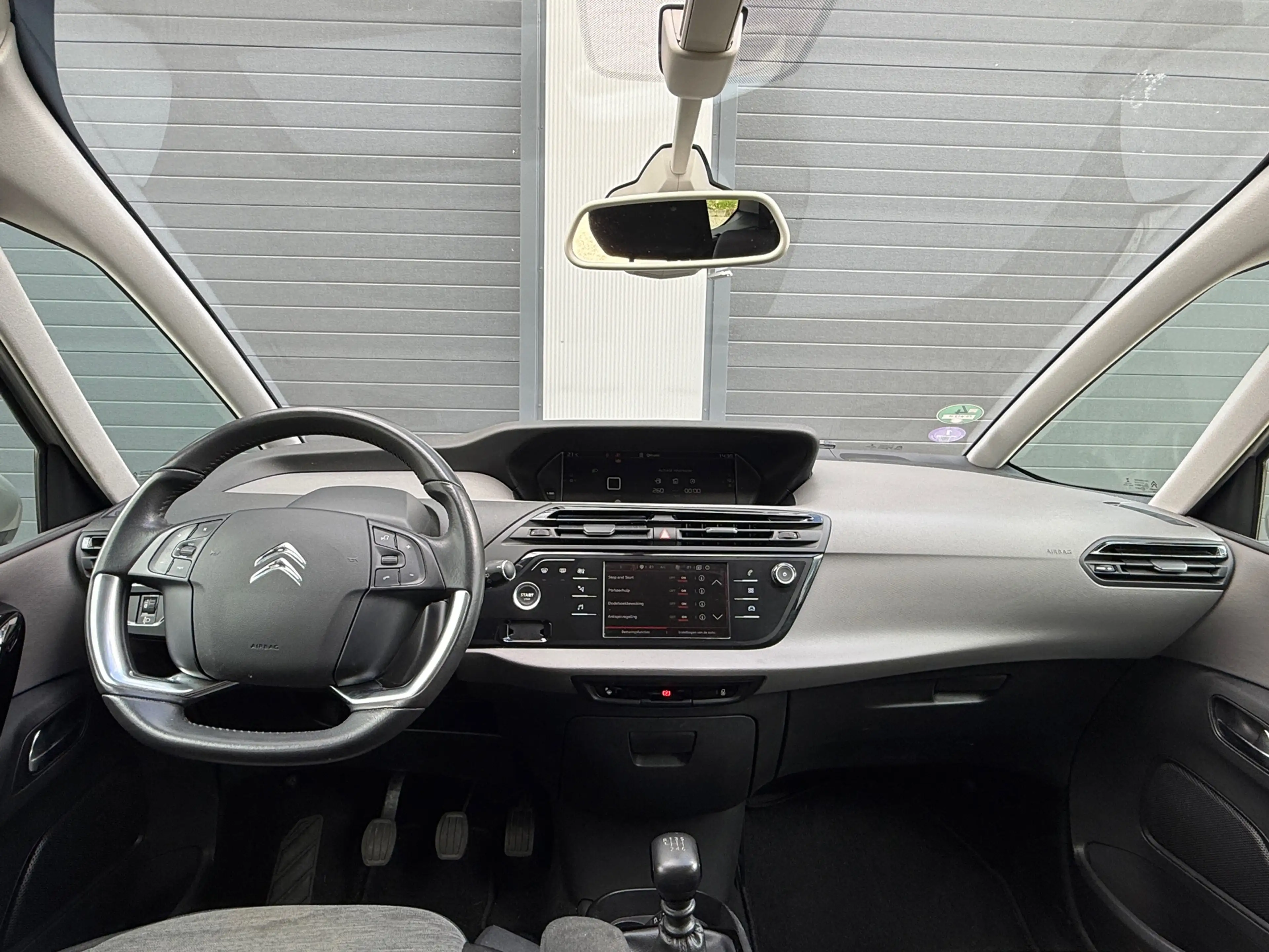 Citroen Grand C4 SpaceTourer 1.2 PureTech / NARDO GREY NAP — photo 15