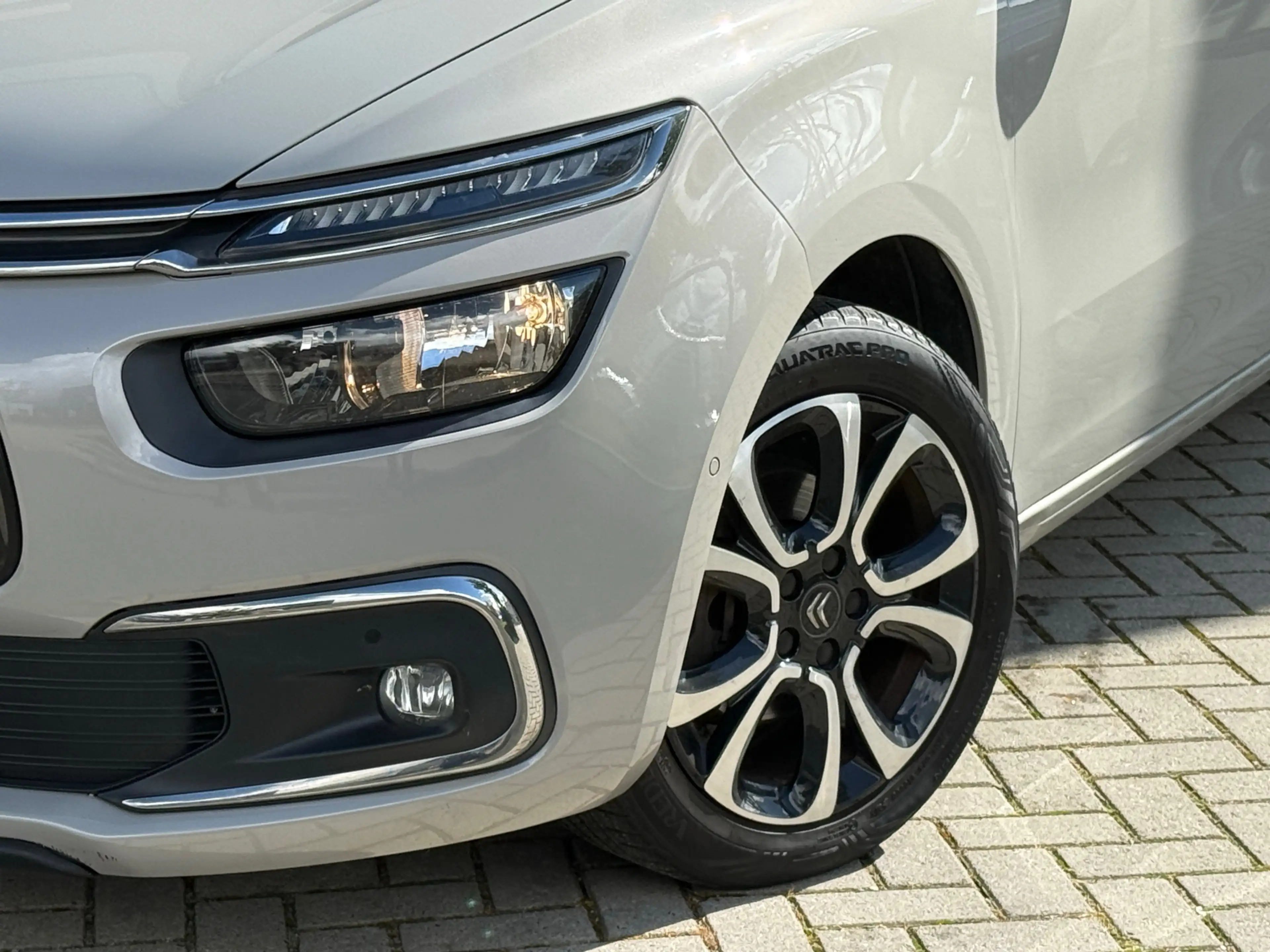 Citroen Grand C4 SpaceTourer 1.2 PureTech / NARDO GREY NAP — photo 3