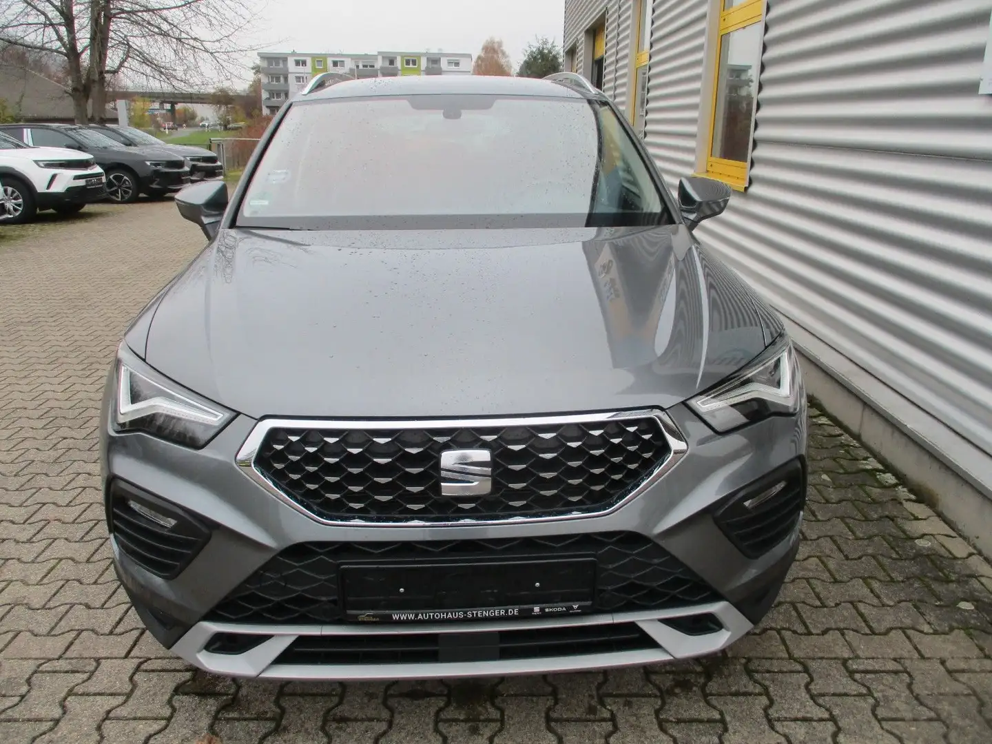 SEAT Ateca Xperience   Sommer- und Winterräder Grau - 2