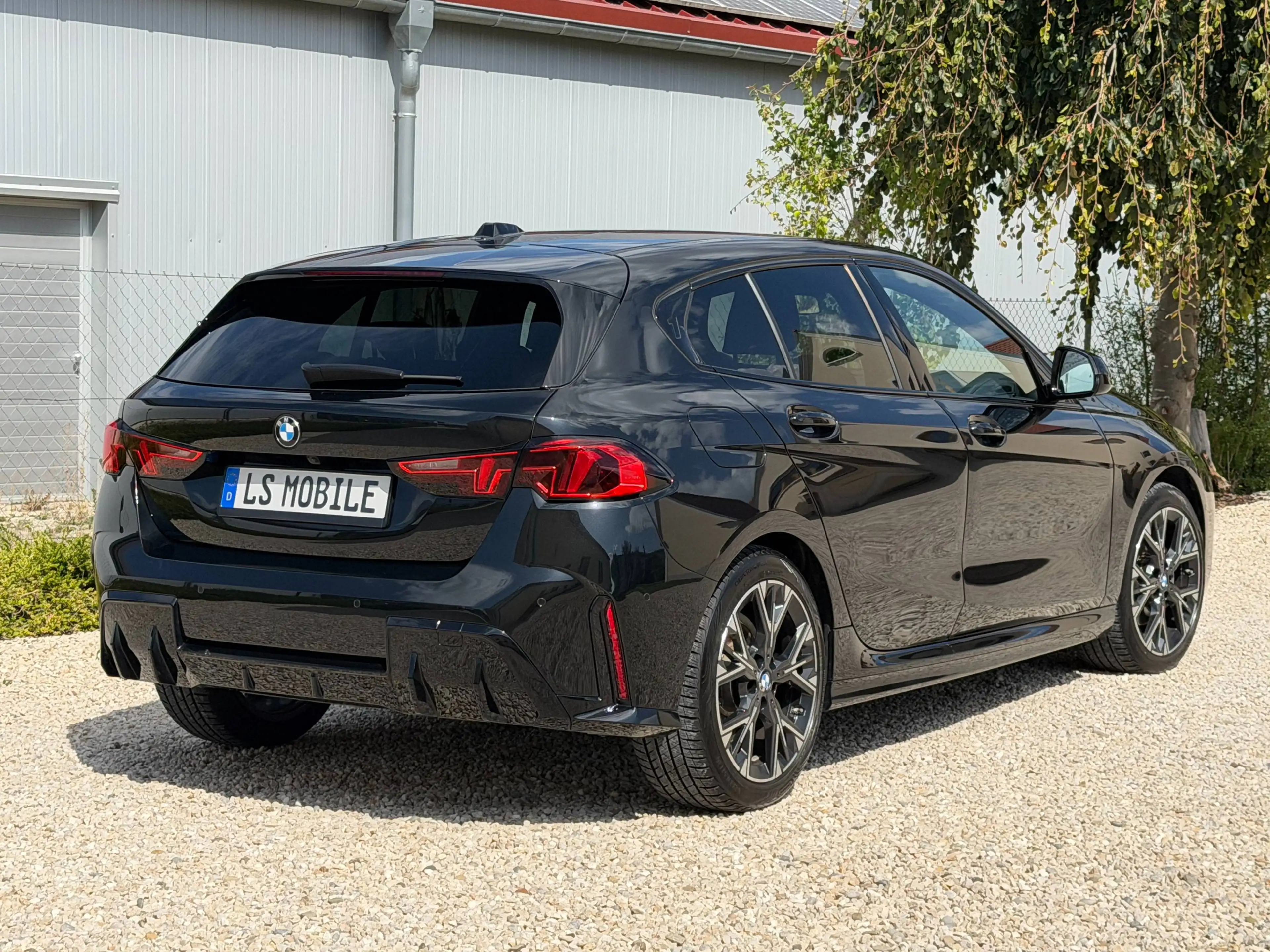 BMW 118 118 d Autom. M Sport LED* Alcantara Sportsitze / SHZ* RFK* — photo 13
