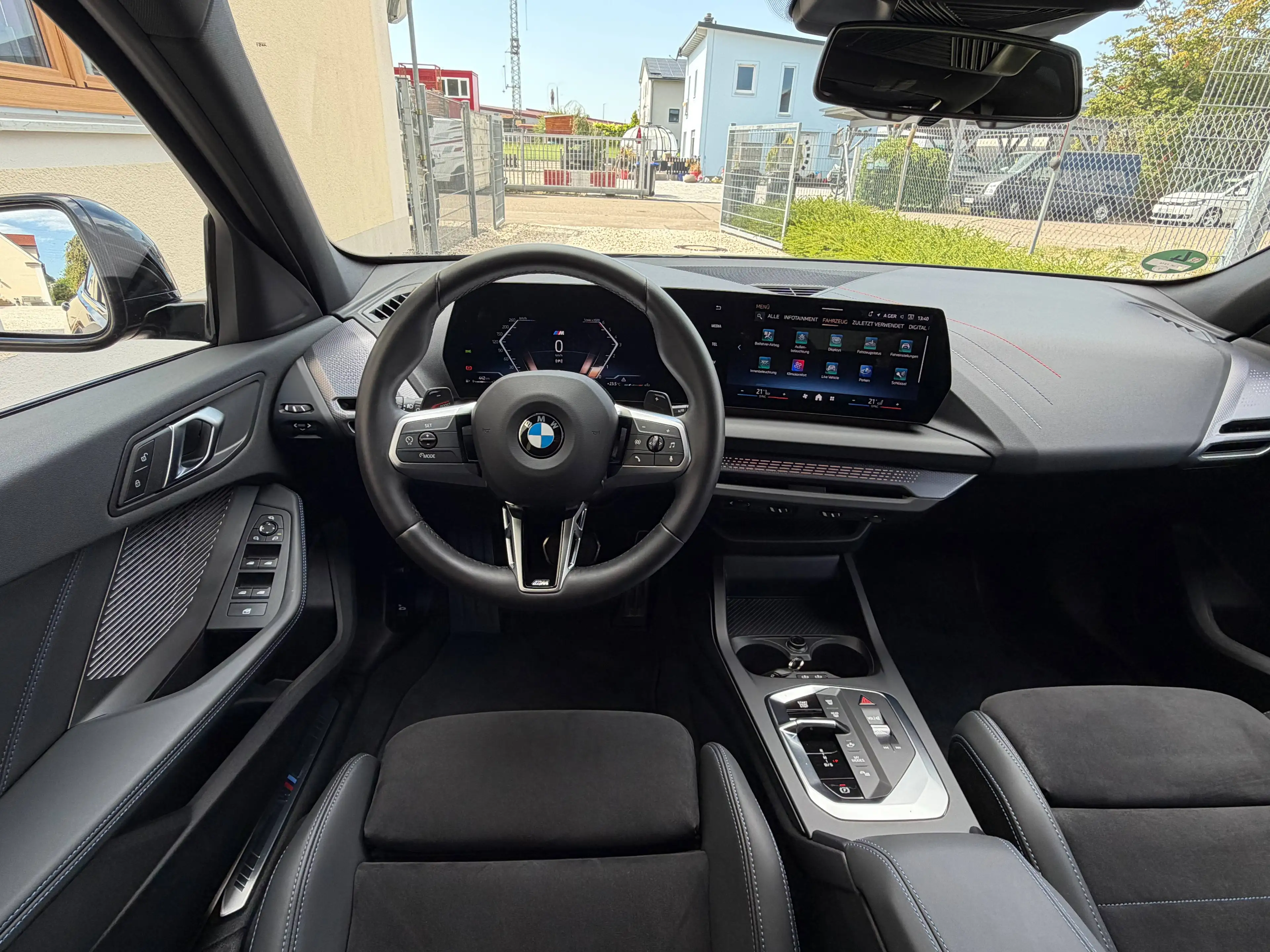 BMW 118 118 d Autom. M Sport LED* Alcantara Sportsitze / SHZ* RFK* — photo 7