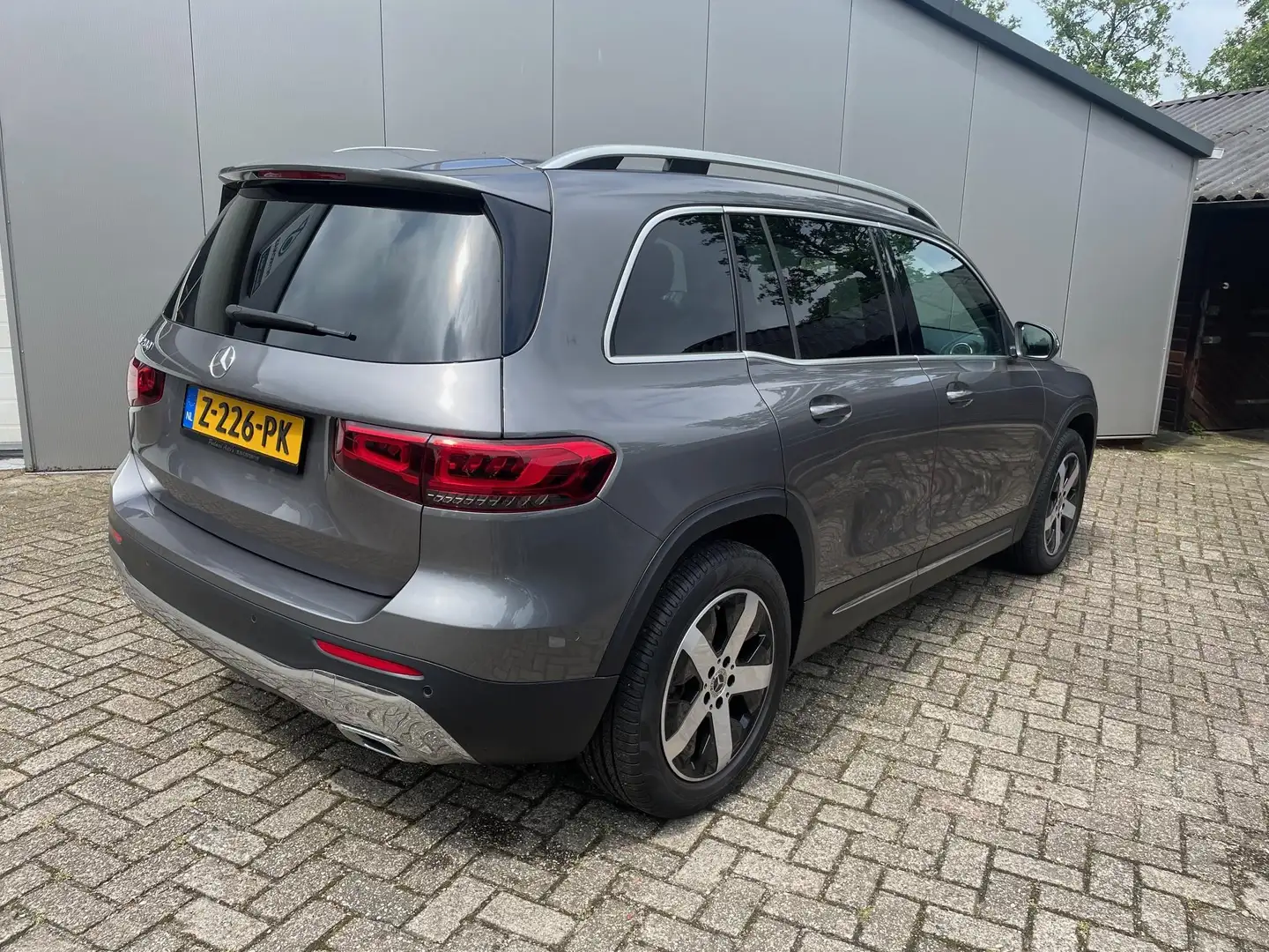 Mercedes-Benz GLB 200 Business Line Grigio - 2