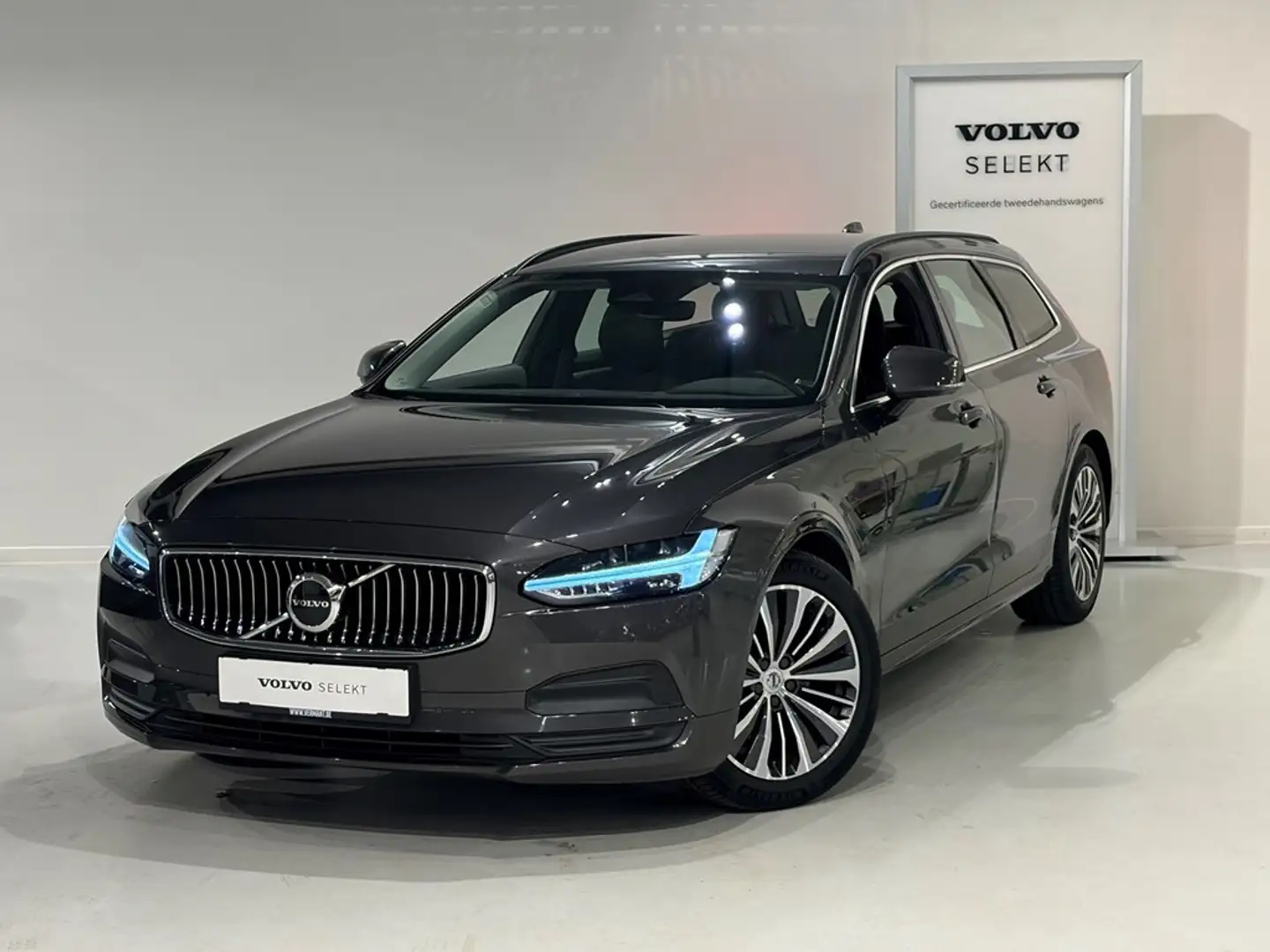 Volvo V90 B4 Mild Hybride Momentum Pro Gris - 1