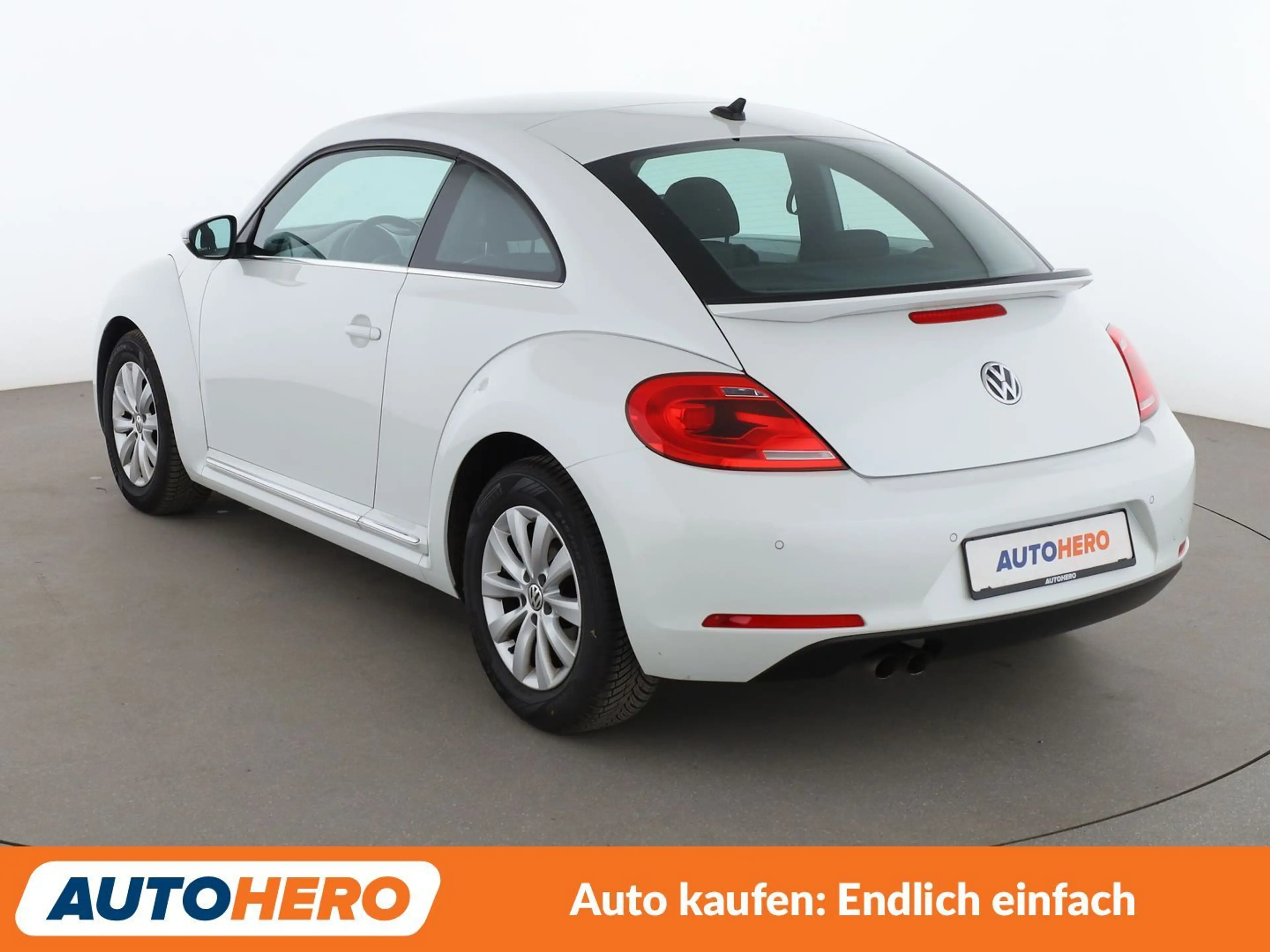 Volkswagen Beetle 1.4 TSI Design BlueMotion Tech Aut.*NAV*TEMPO*PDC* — photo 4