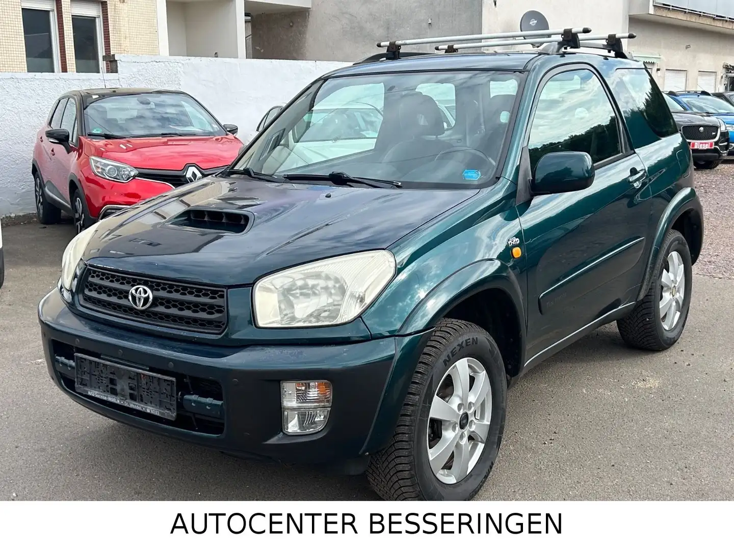 Toyota RAV 4 2.0 D-4D 4x4 * KLIMA * SERVO * Grün - 1