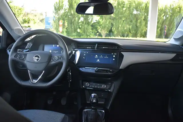 Opel Corsa view 7