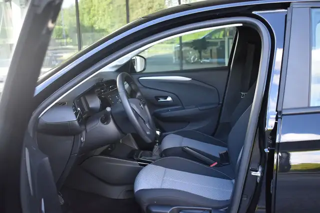 Opel Corsa view 11
