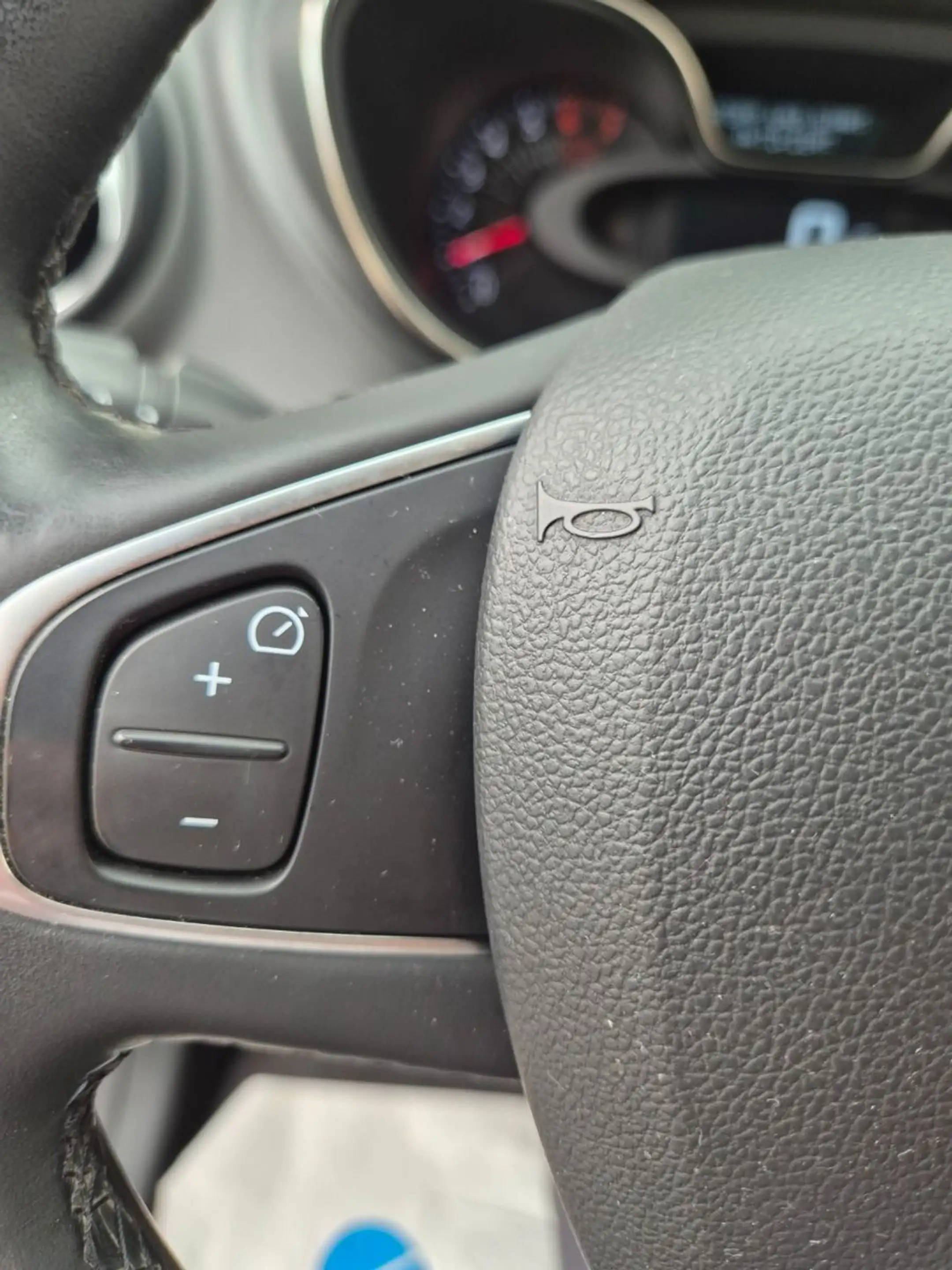 Renault Captur Intens - 1.HAND - AUTOMATIK - NAVI - USB — photo 14