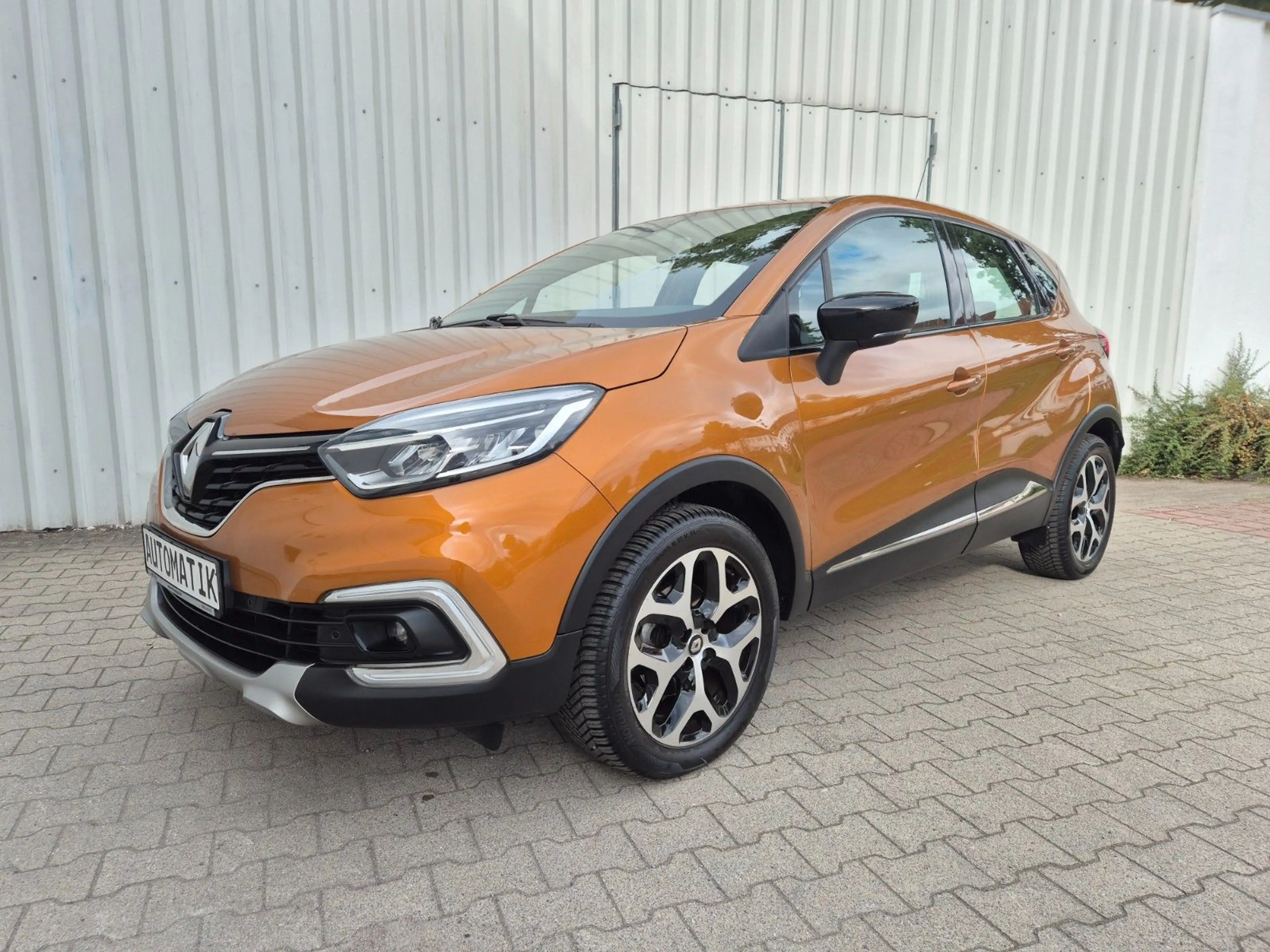 Renault Captur Intens - 1.HAND - AUTOMATIK - NAVI - USB