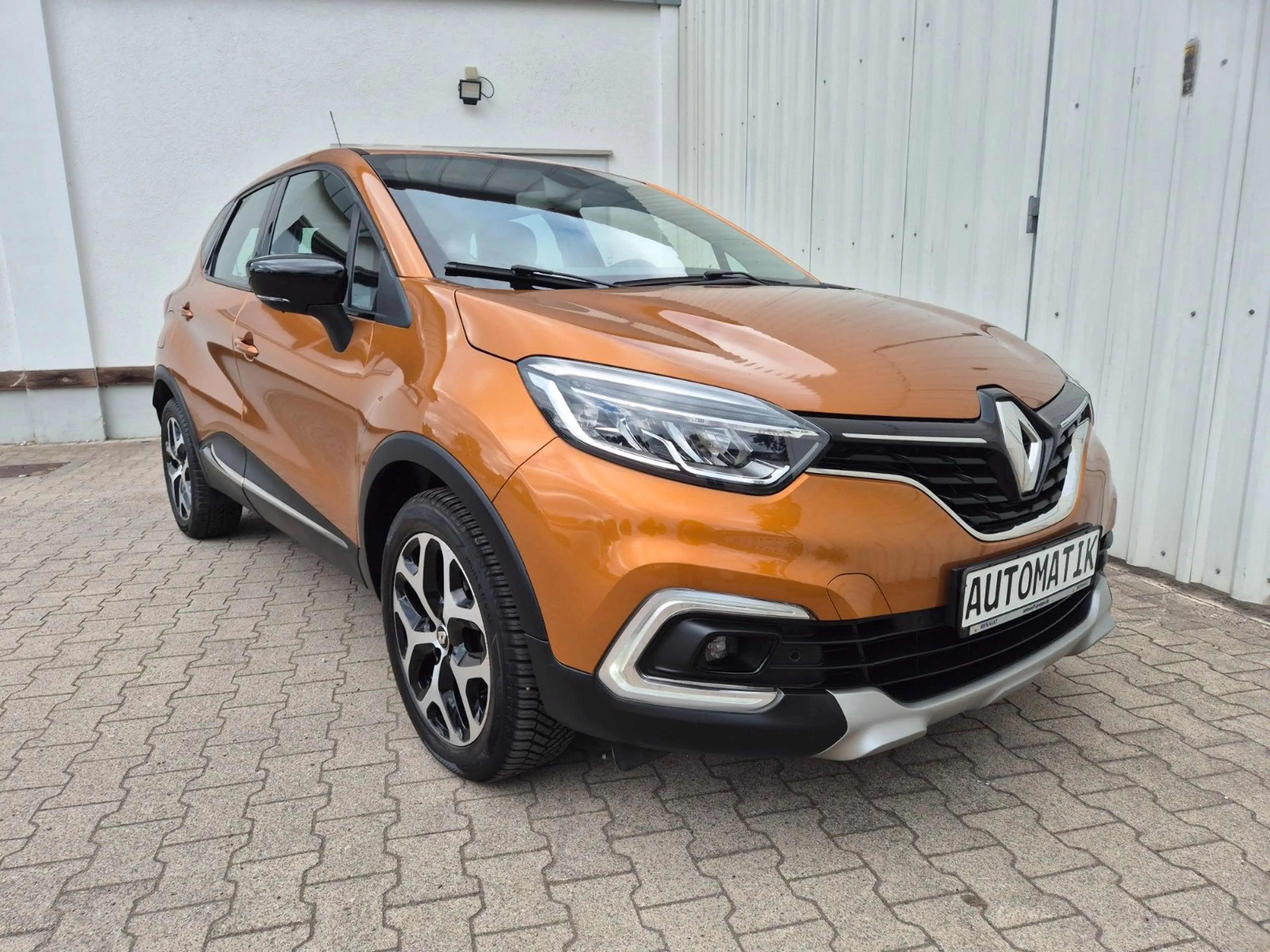 Renault Captur Intens - 1.HAND - AUTOMATIK - NAVI - USB — photo 18