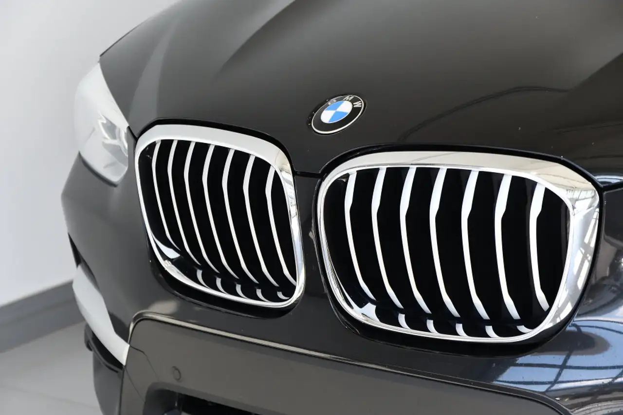 BMW X3 снимка BMW X3