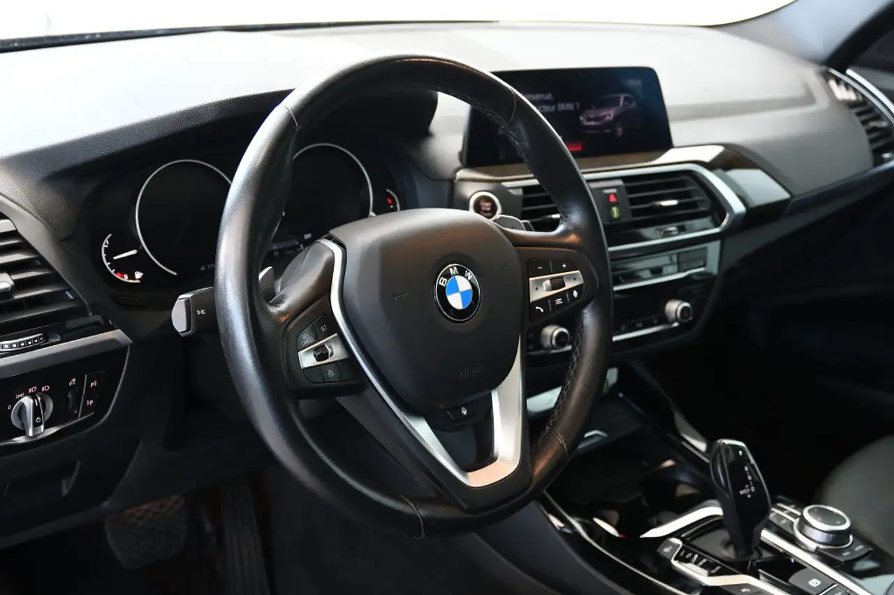 BMW X3 снимка BMW X3