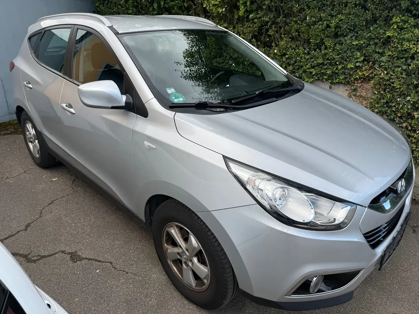 Hyundai iX35 5 Star Edition 2WD Lückenloses Scheckheft- 6/25 Gris - 1