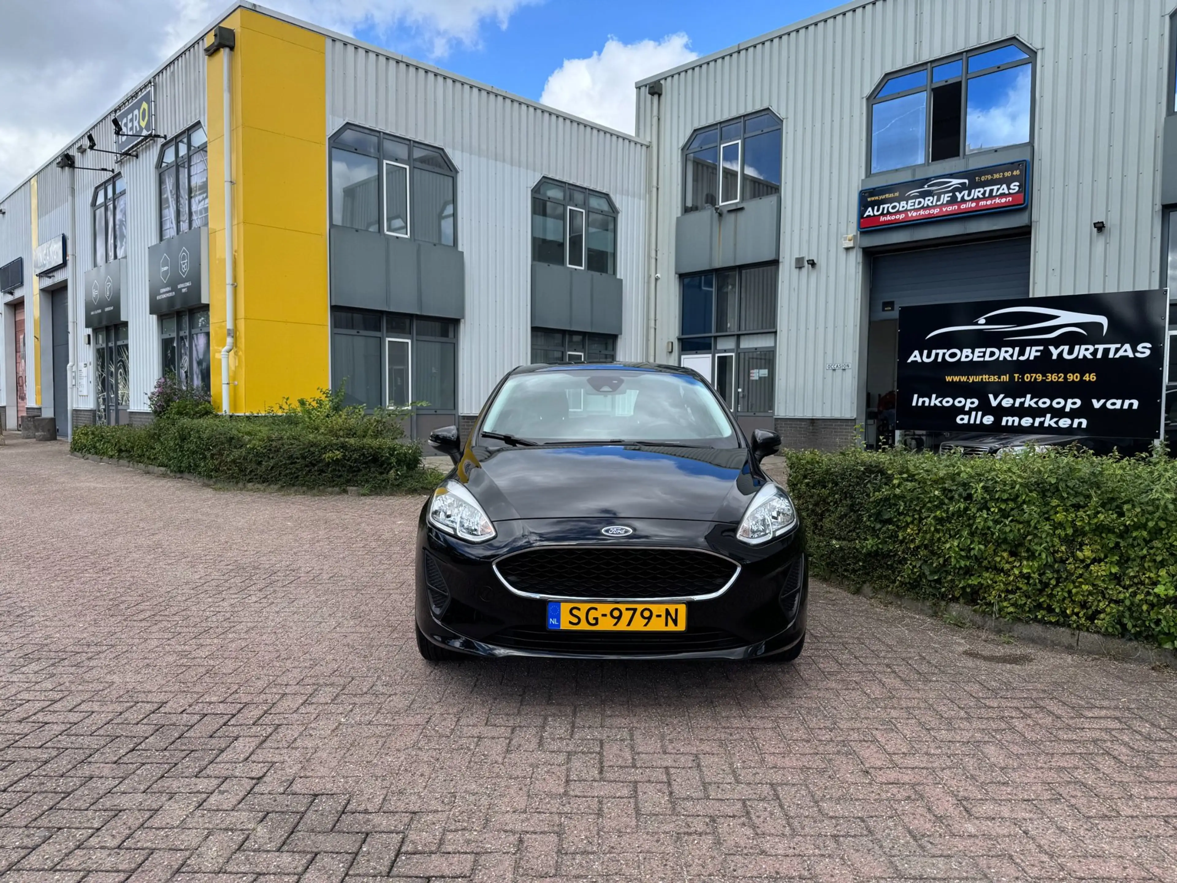 Ford Fiesta 1.1 Trend CARPLAY!! — photo 2