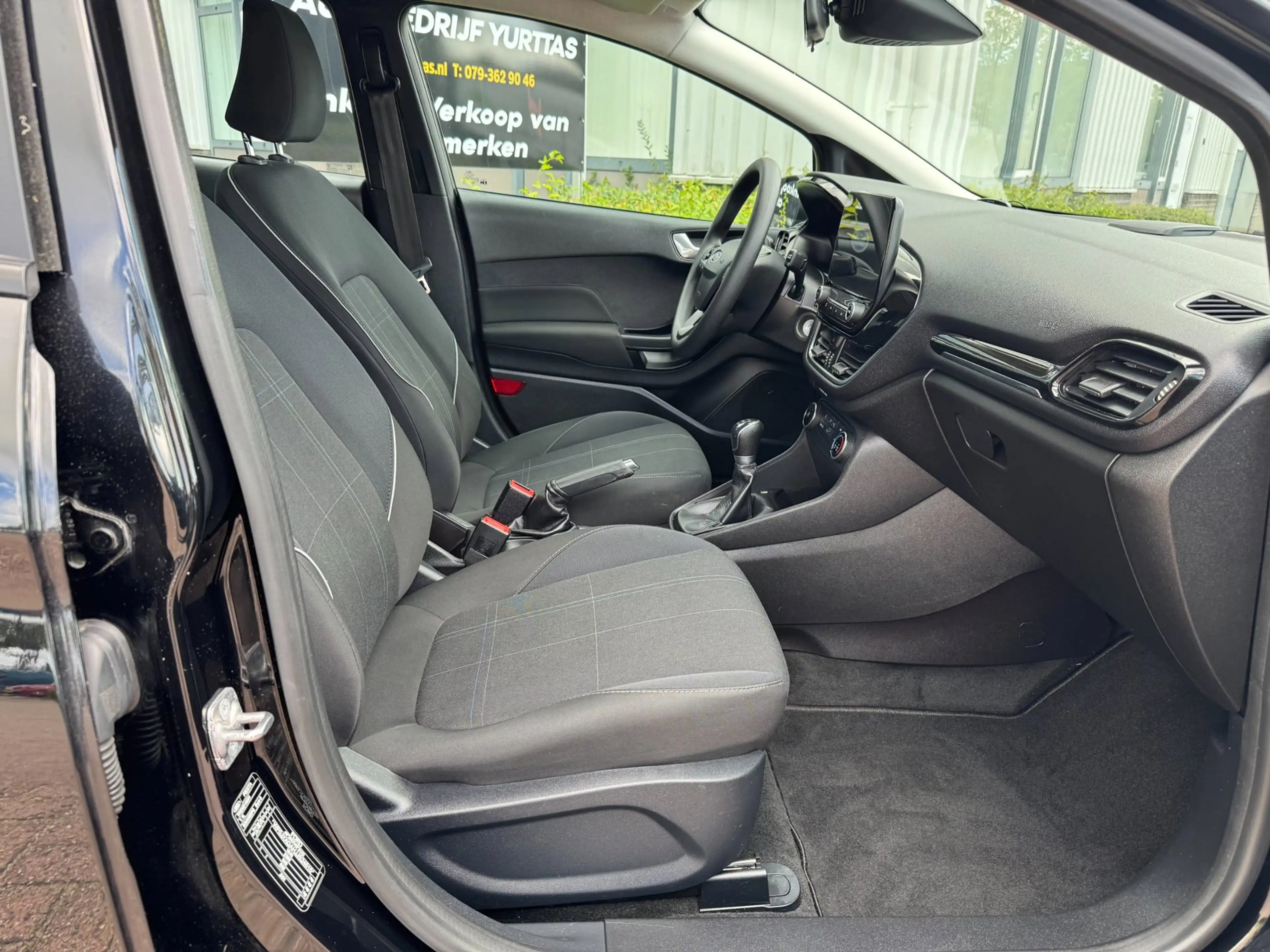 Ford Fiesta 1.1 Trend CARPLAY!! — photo 7