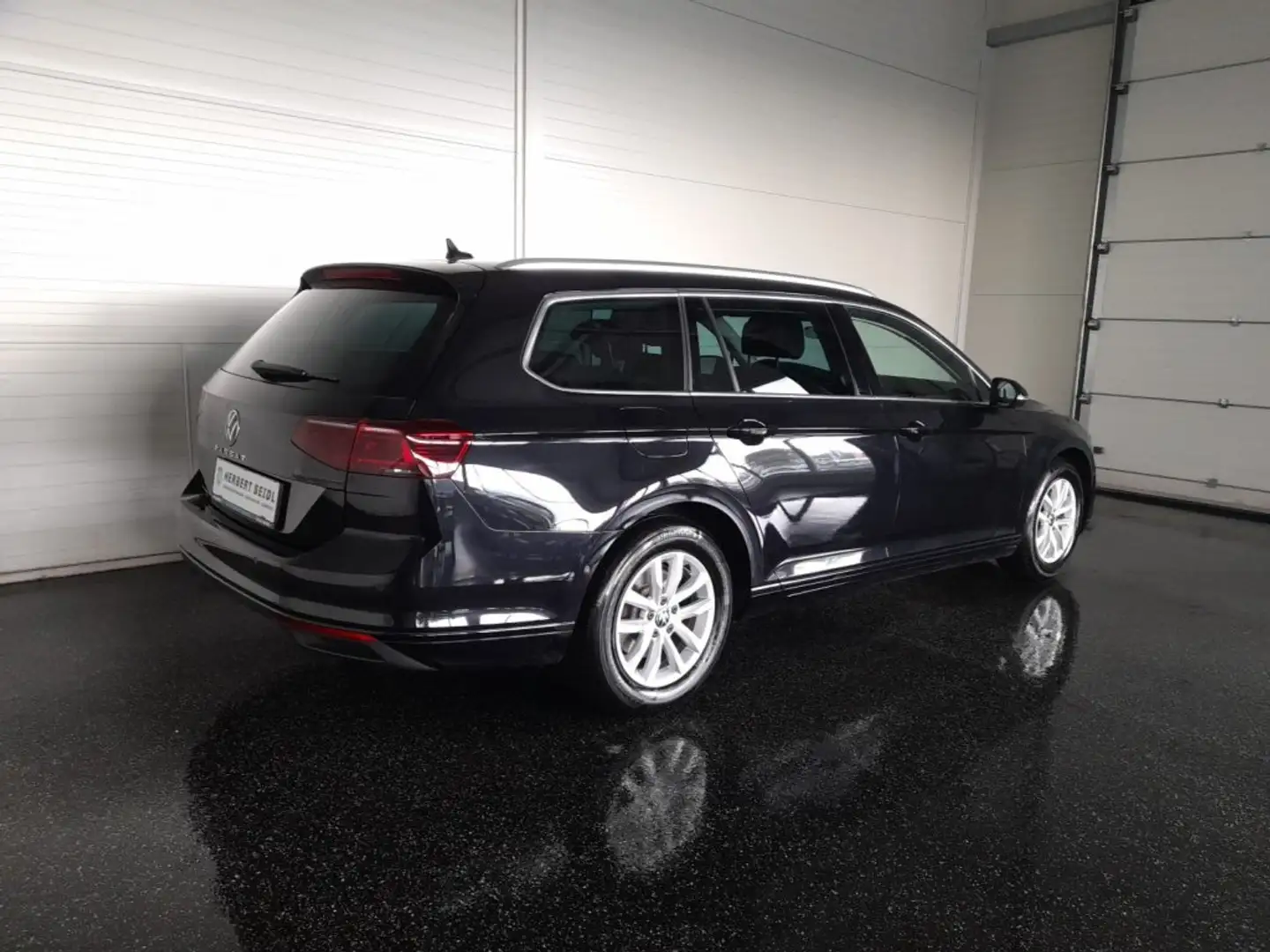 Volkswagen Passat Variant BUSINESS 2,0 TDI DSG *MATRIX-LED / NAVI / AHV & KAMERA / ACC / SPORT MASSAGESITZ / E-KLAPPE* Schwarz - 2