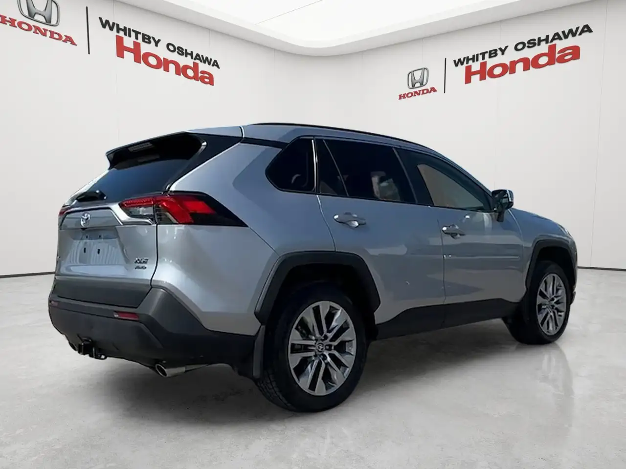 Toyota RAV 4 снимка Toyota RAV 4