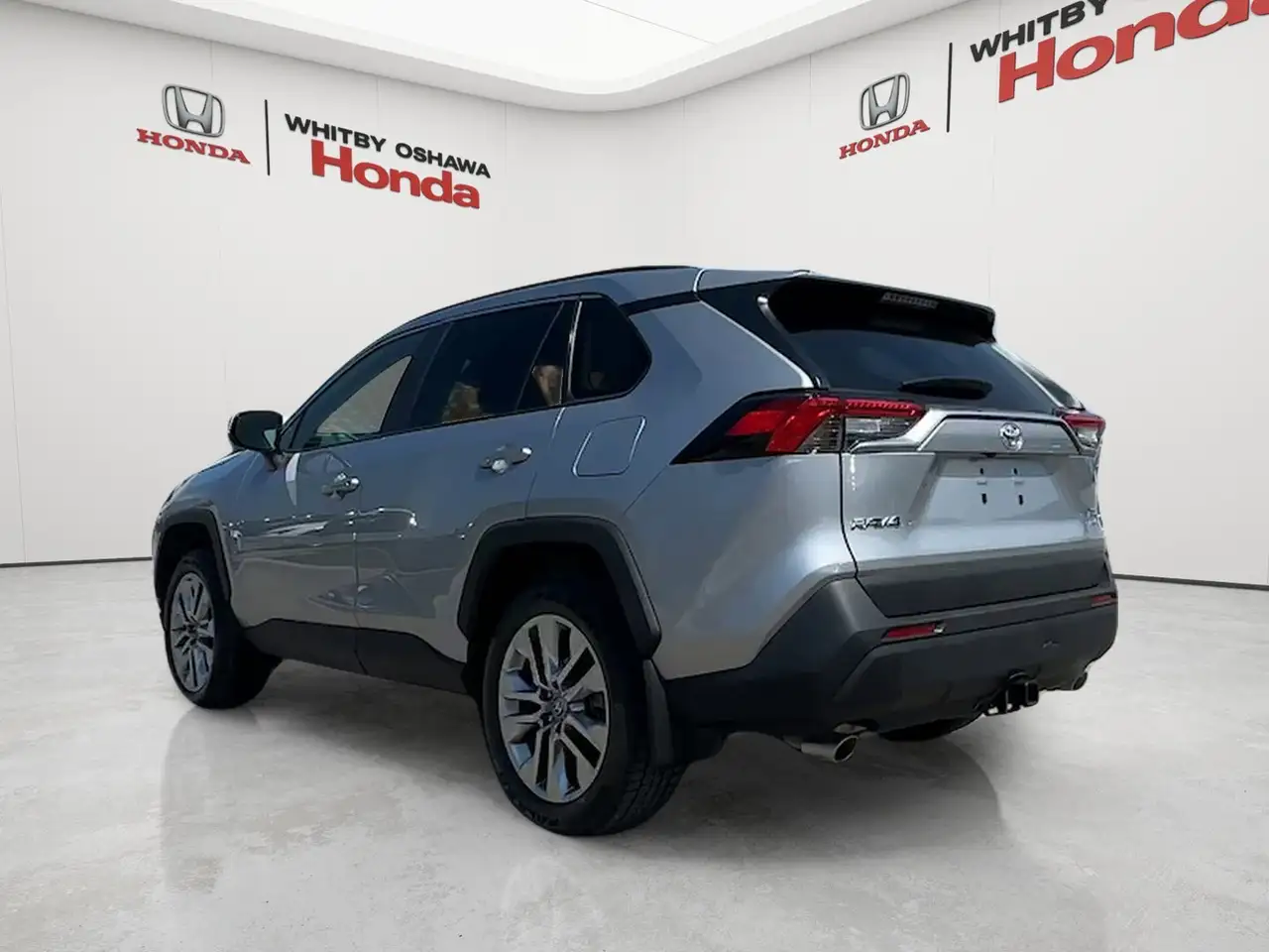 Toyota RAV 4 снимка Toyota RAV 4