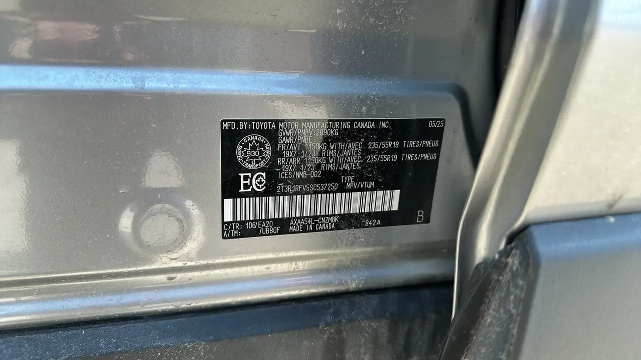 Toyota RAV 4 снимка Toyota RAV 4