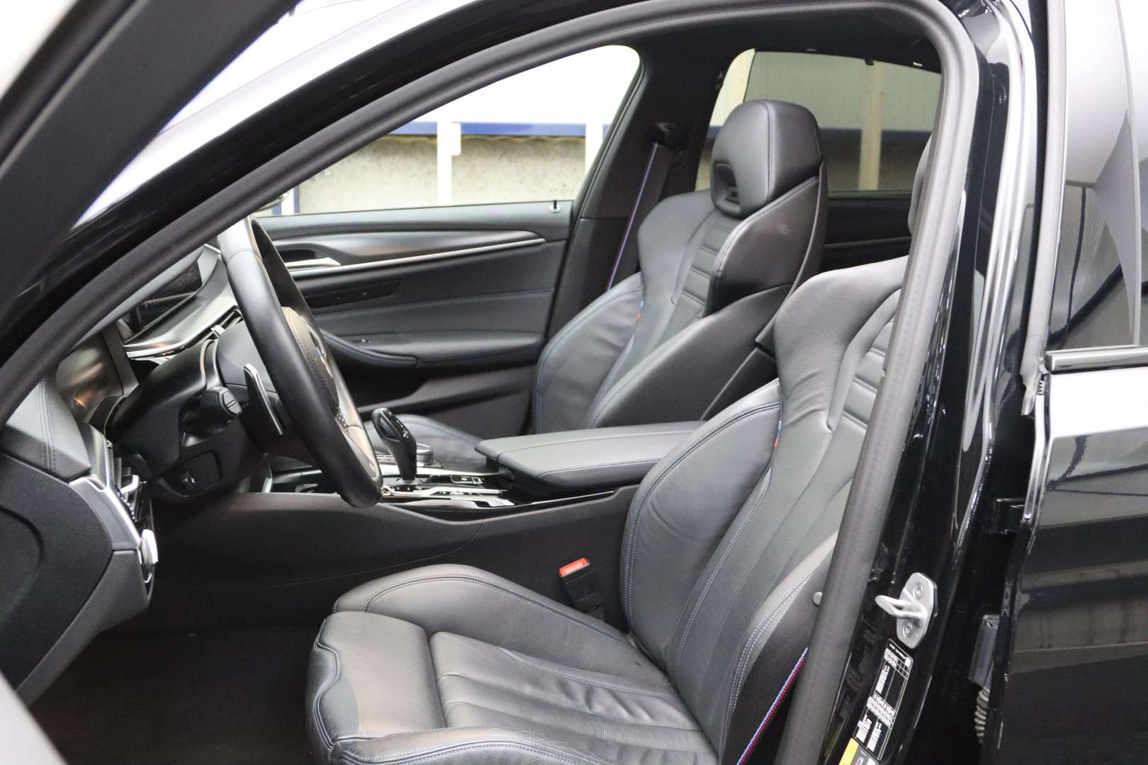 BMW Série 5 Business 530e XDrive -  - Joinsteer - #2