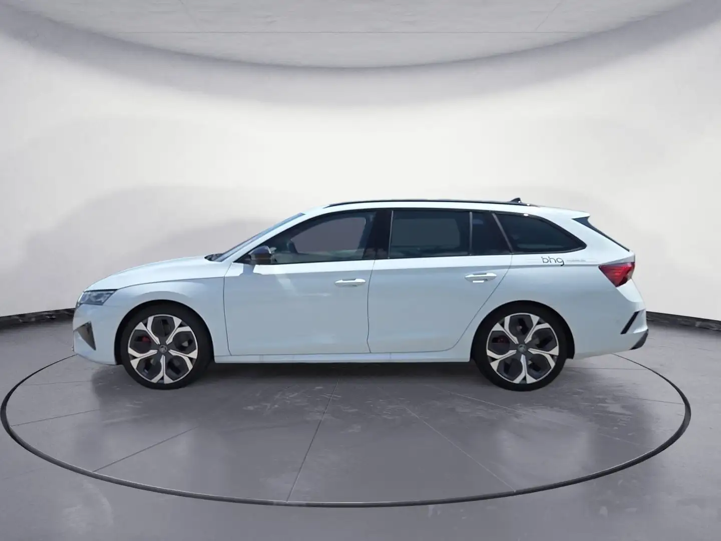 Skoda Octavia Combi RS 2,0 TSI DSG 195 KW 7-Gang-DSG Weiß - 2