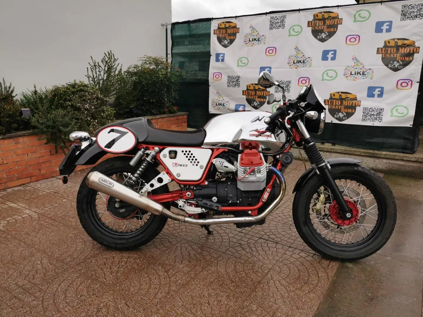 Moto Guzzi V 7 CAFE' RACE LE MANS CROMATA  EDIZ. LIM. N. 063 - E3 Argento - 1