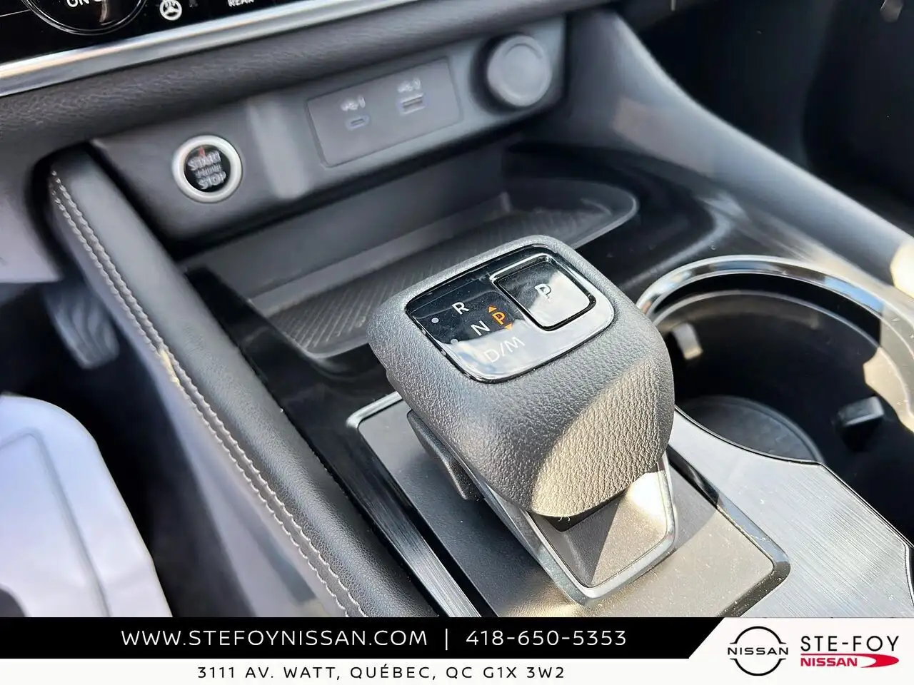 Nissan Rogue fotografie Nissan Rogue