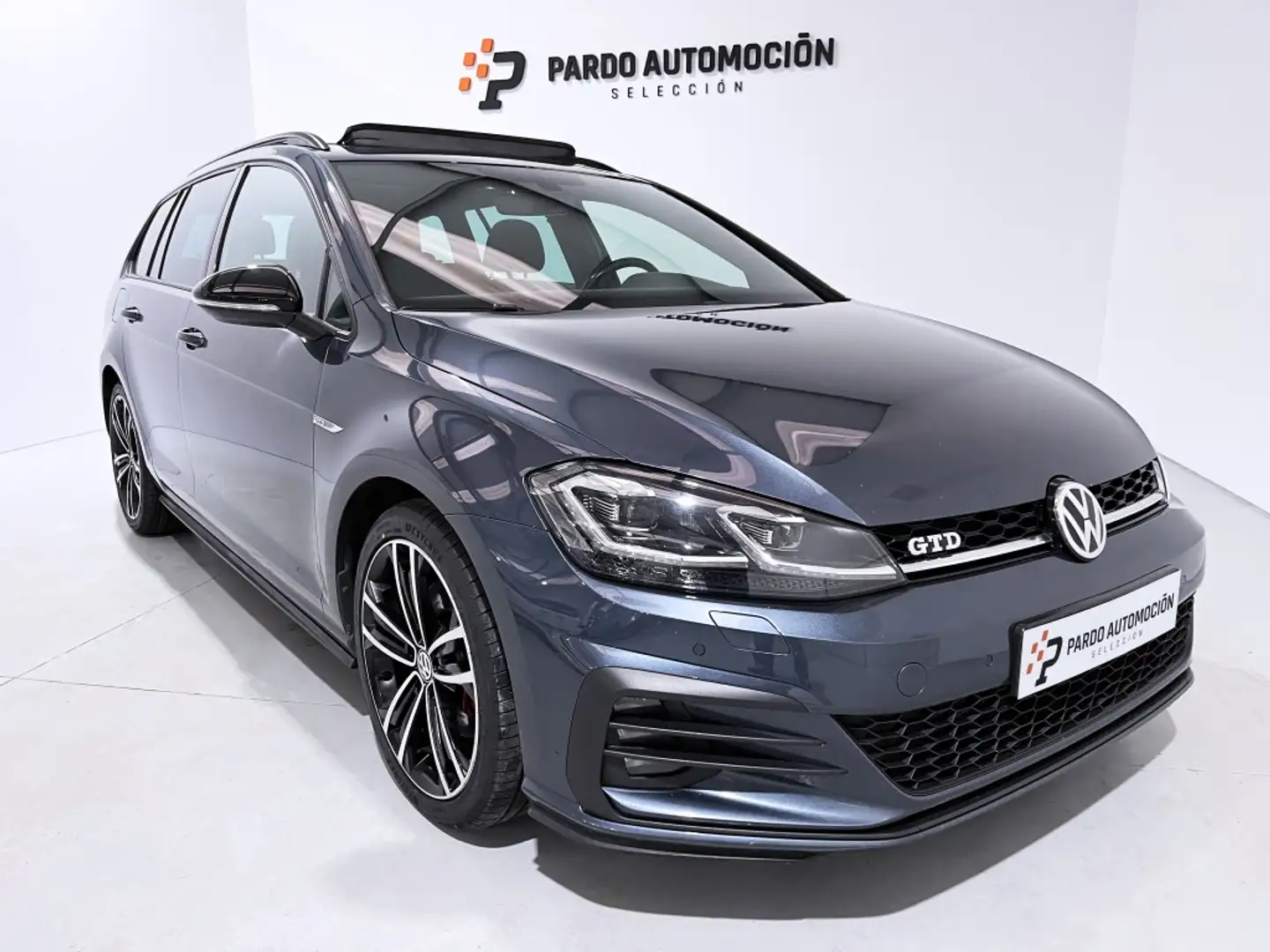 Volkswagen Golf Variant 2.0TDI GTD DSG7 135kW Blau - 1