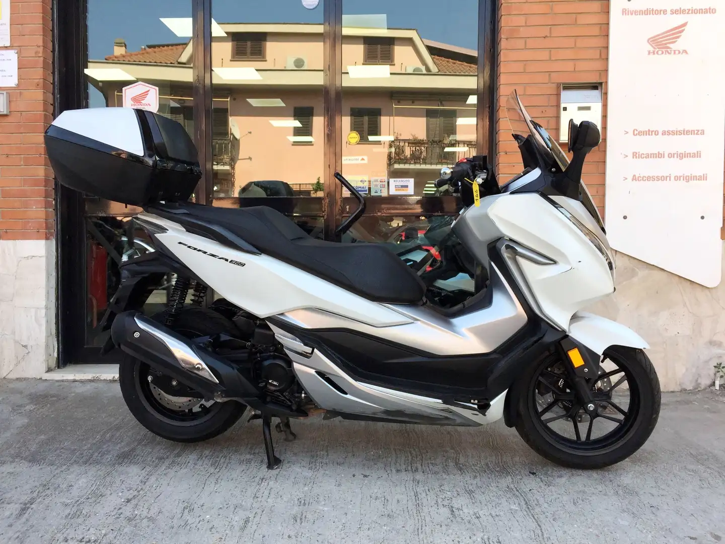 Honda Forza 300 DELUXE 2020 - FINANZIAMENTI Blanc - 1