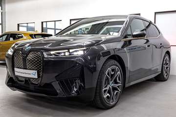 50 xDrive Sport Laser DAPro Pano AHK Bowers!