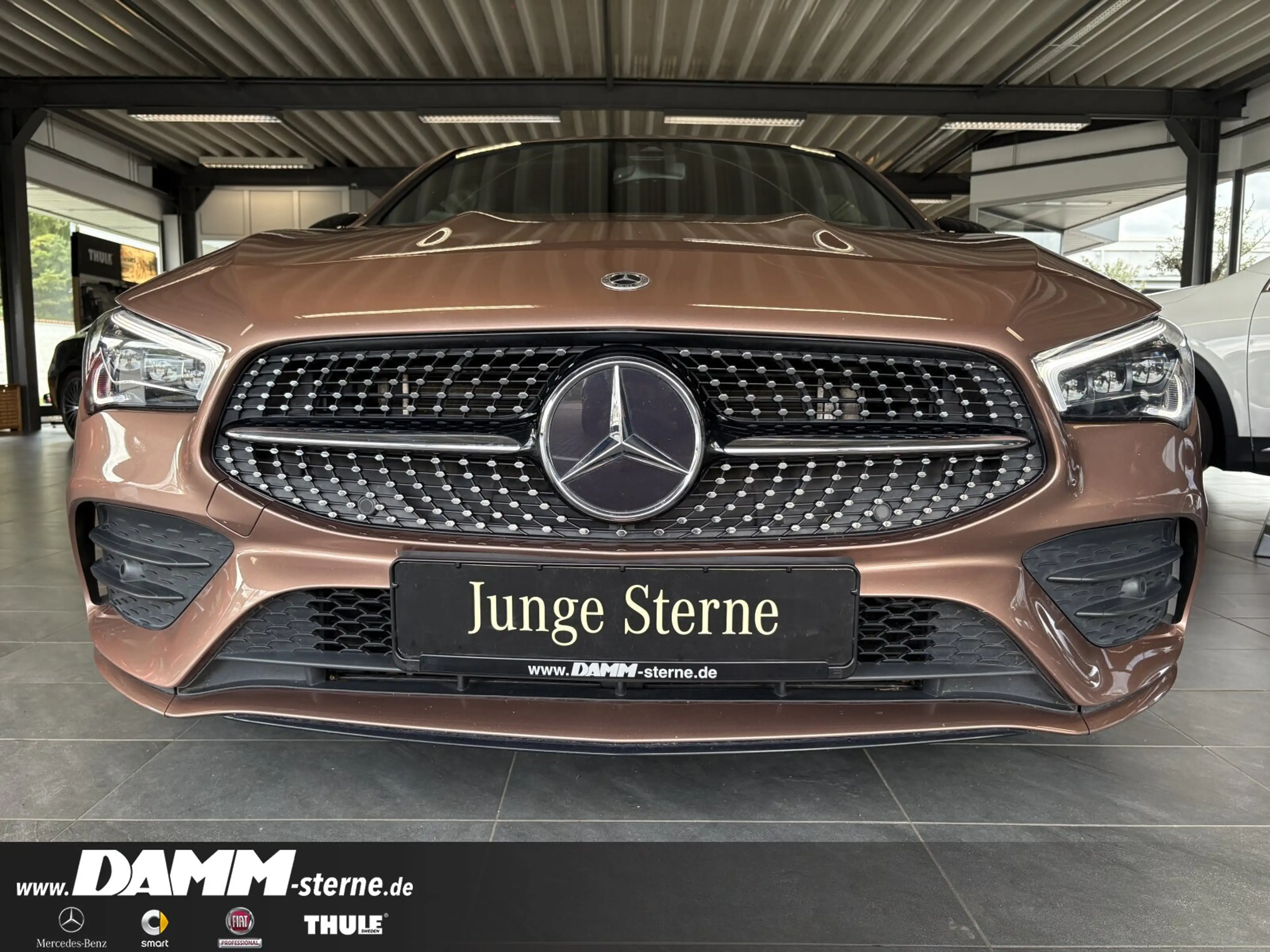 Mercedes-Benz CLA 250 CLA 250 e Coupé AMG/Multibeam/Night/CarPlay/DAB+ — photo 2