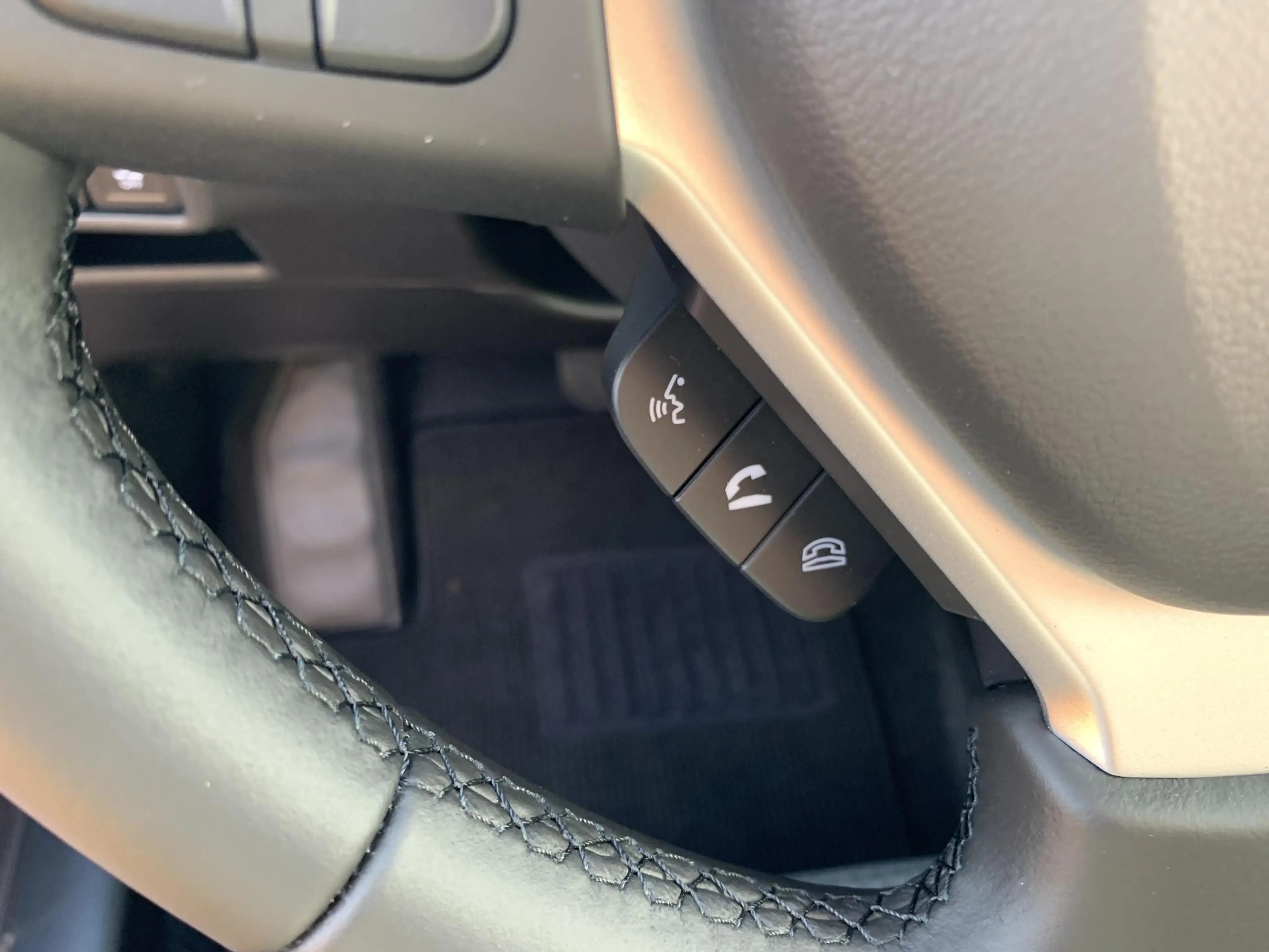 Suzuki S-Cross S-cross GL+ Mild Hybrid — photo 13