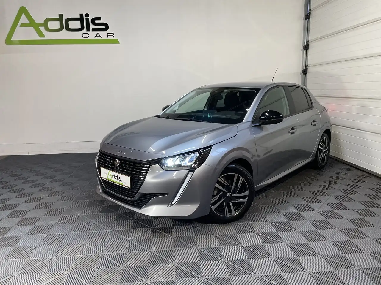 Peugeot 208 1.2 ESSENCE 75 CV STYLE CARPLAY 5P