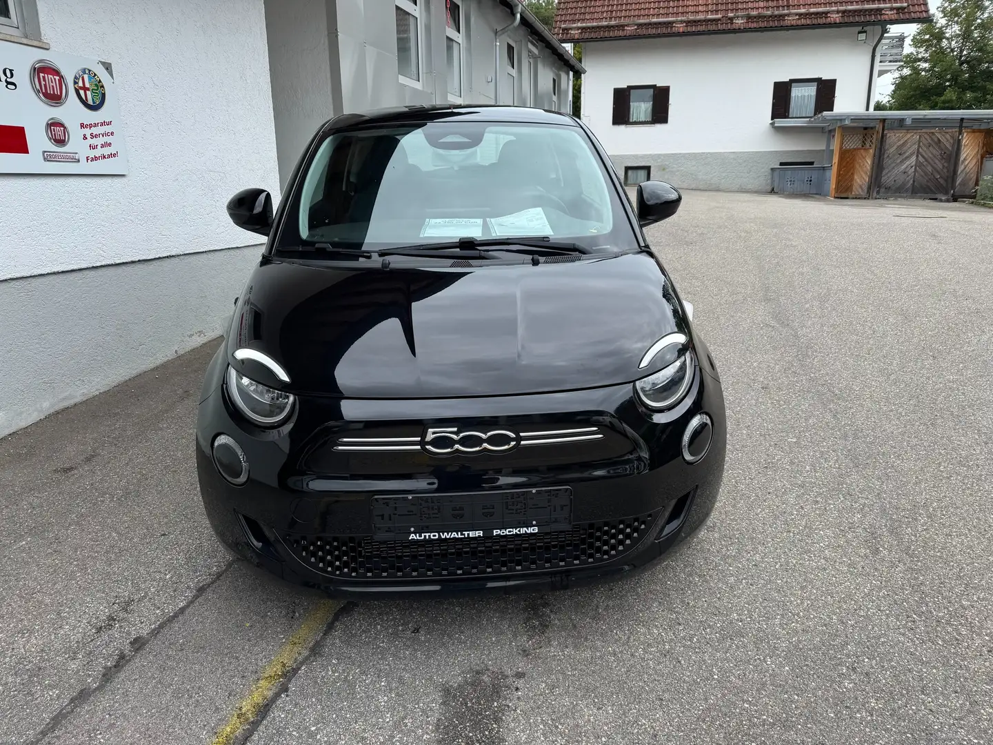 Fiat 500e 500e Icon, Winterpaket, Komfortpaket, Navi, Kamera Schwarz - 2