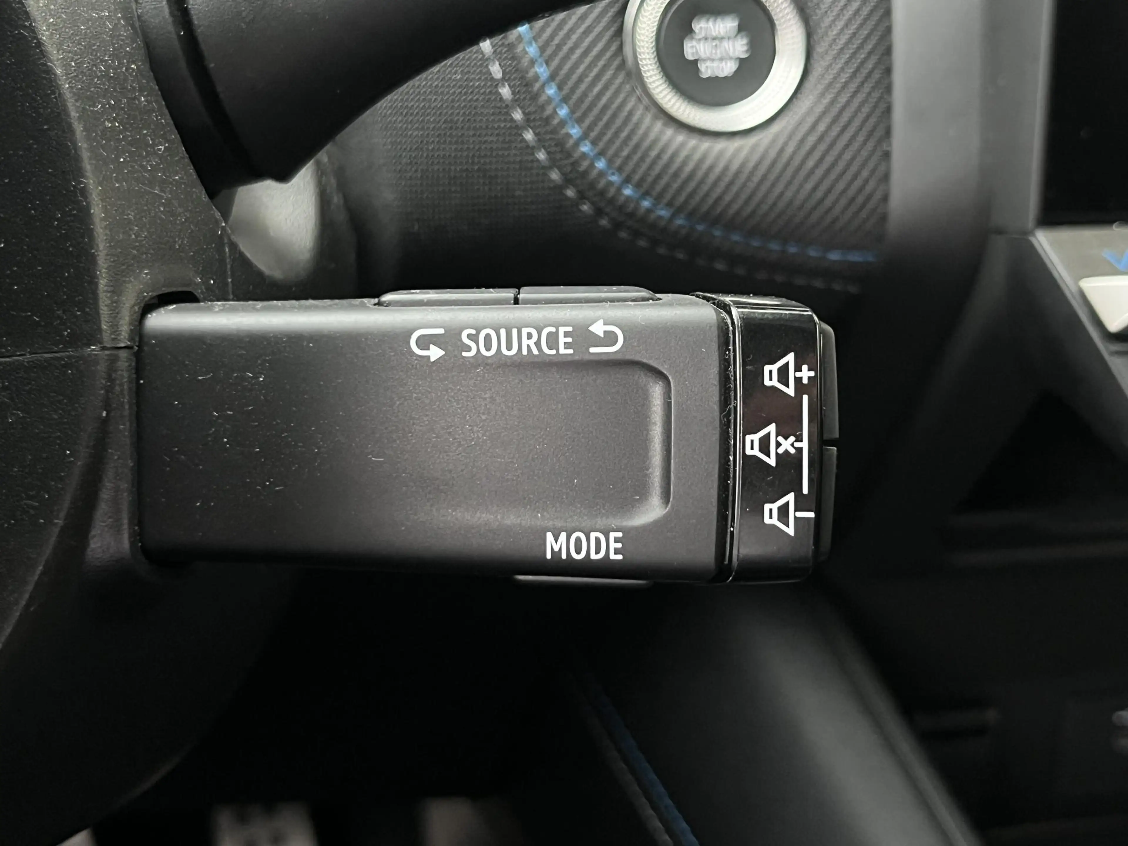 Renault Symbioz 1.8 E-Tech full hybrid 160 Esprit Alpine | Adaptiv — photo 23