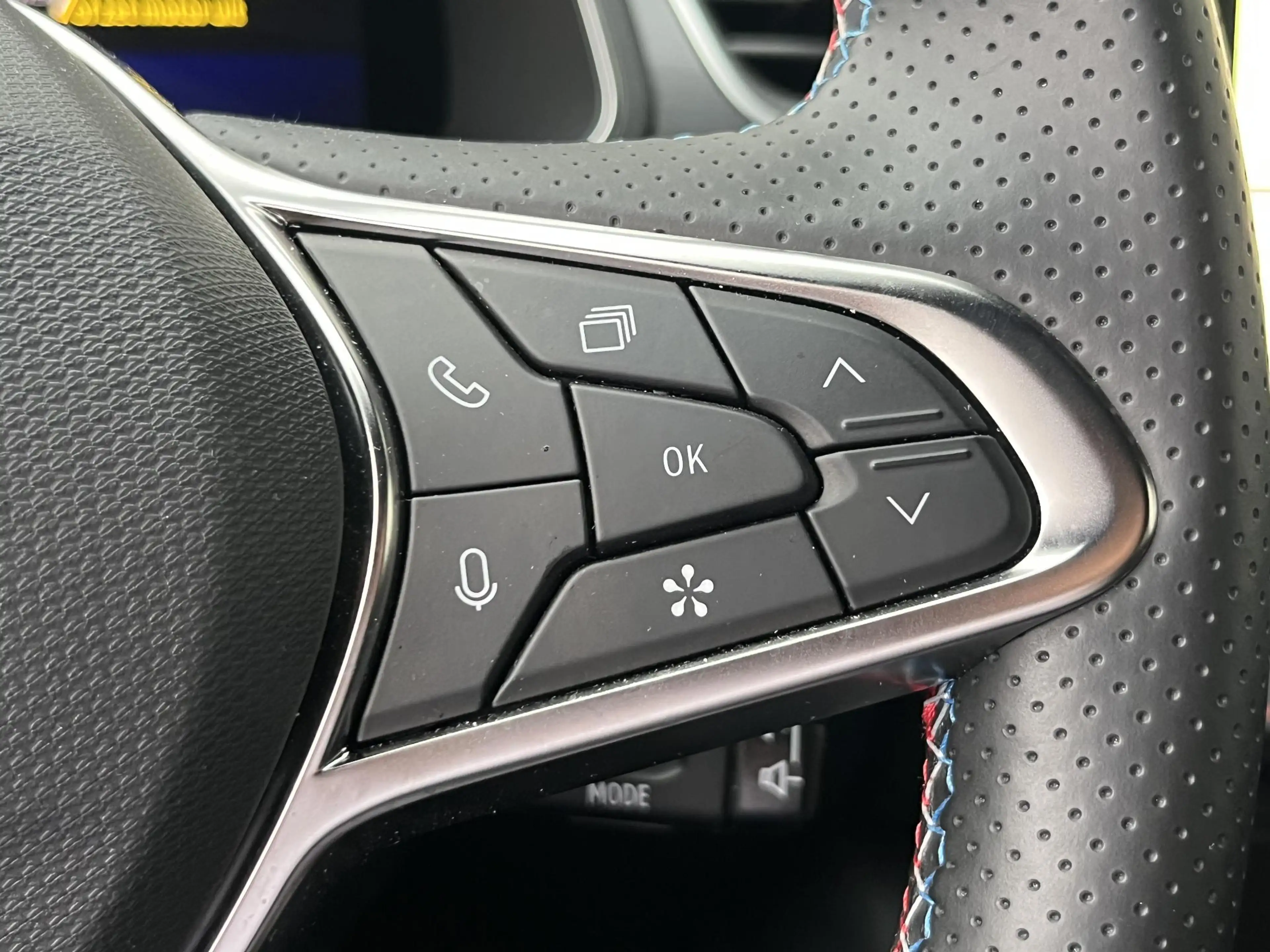 Renault Symbioz 1.8 E-Tech full hybrid 160 Esprit Alpine | Adaptiv — photo 22