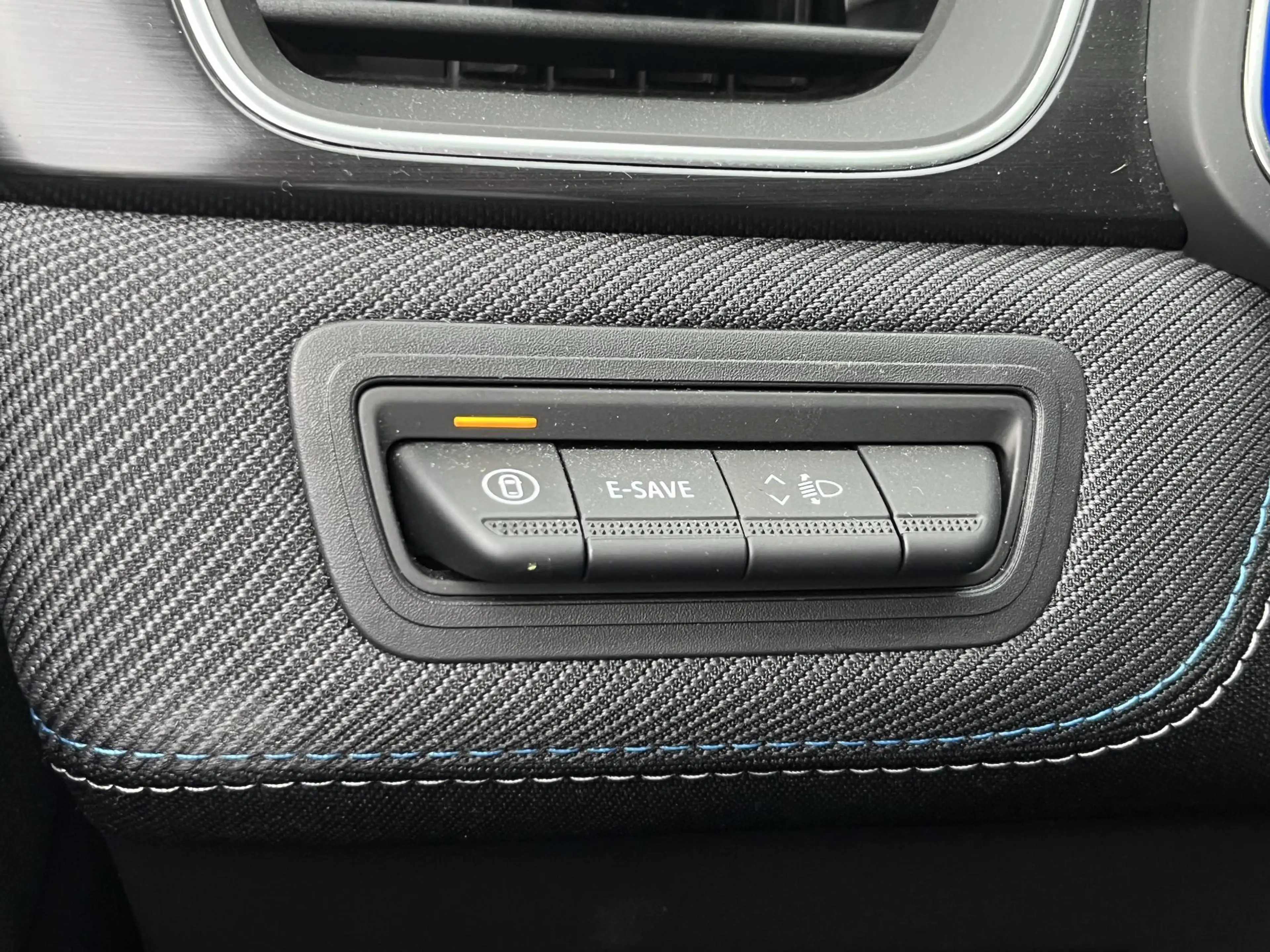 Renault Symbioz 1.8 E-Tech full hybrid 160 Esprit Alpine | Adaptiv — photo 36