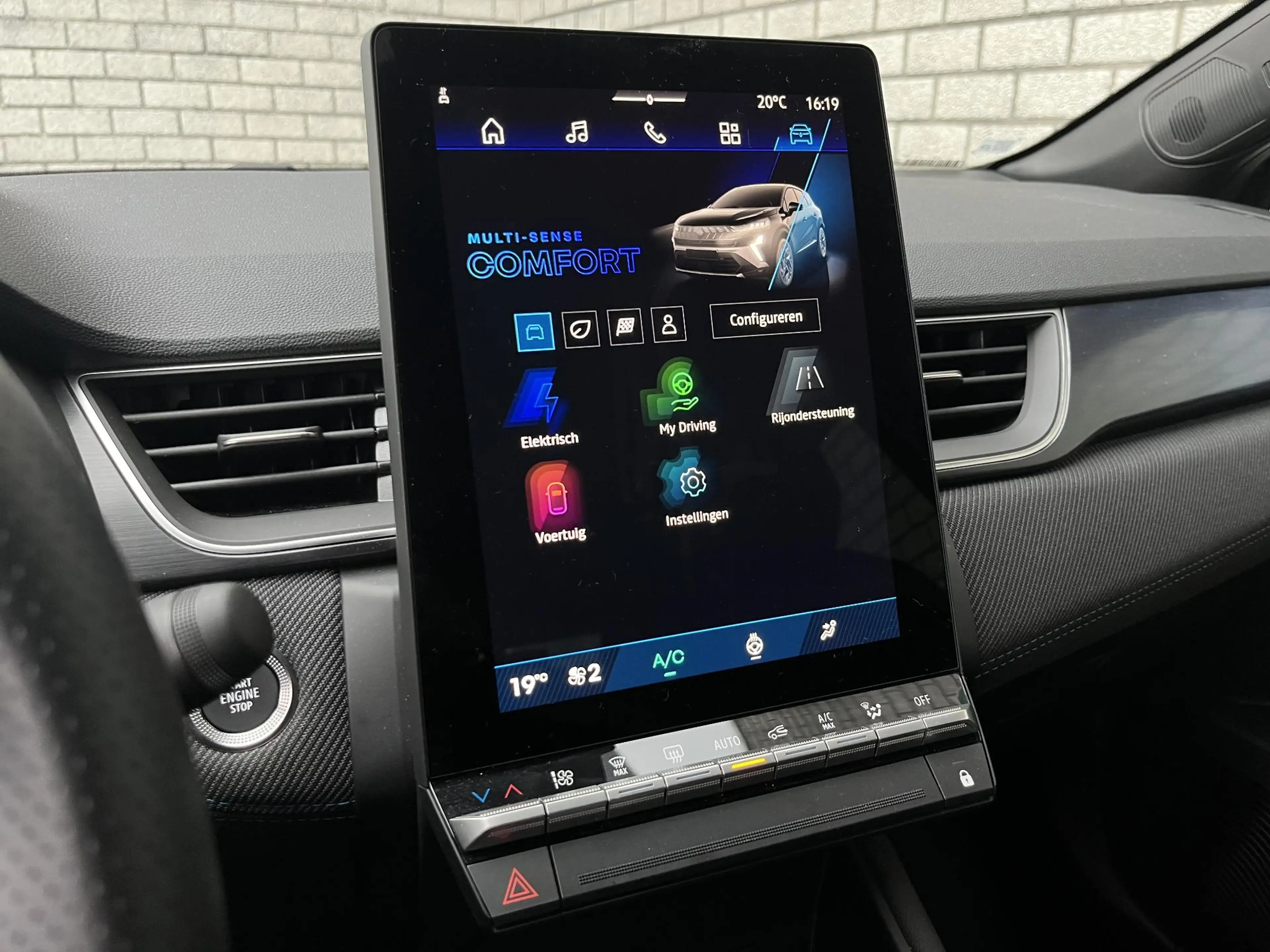 Renault Symbioz 1.8 E-Tech full hybrid 160 Esprit Alpine | Adaptiv — photo 41
