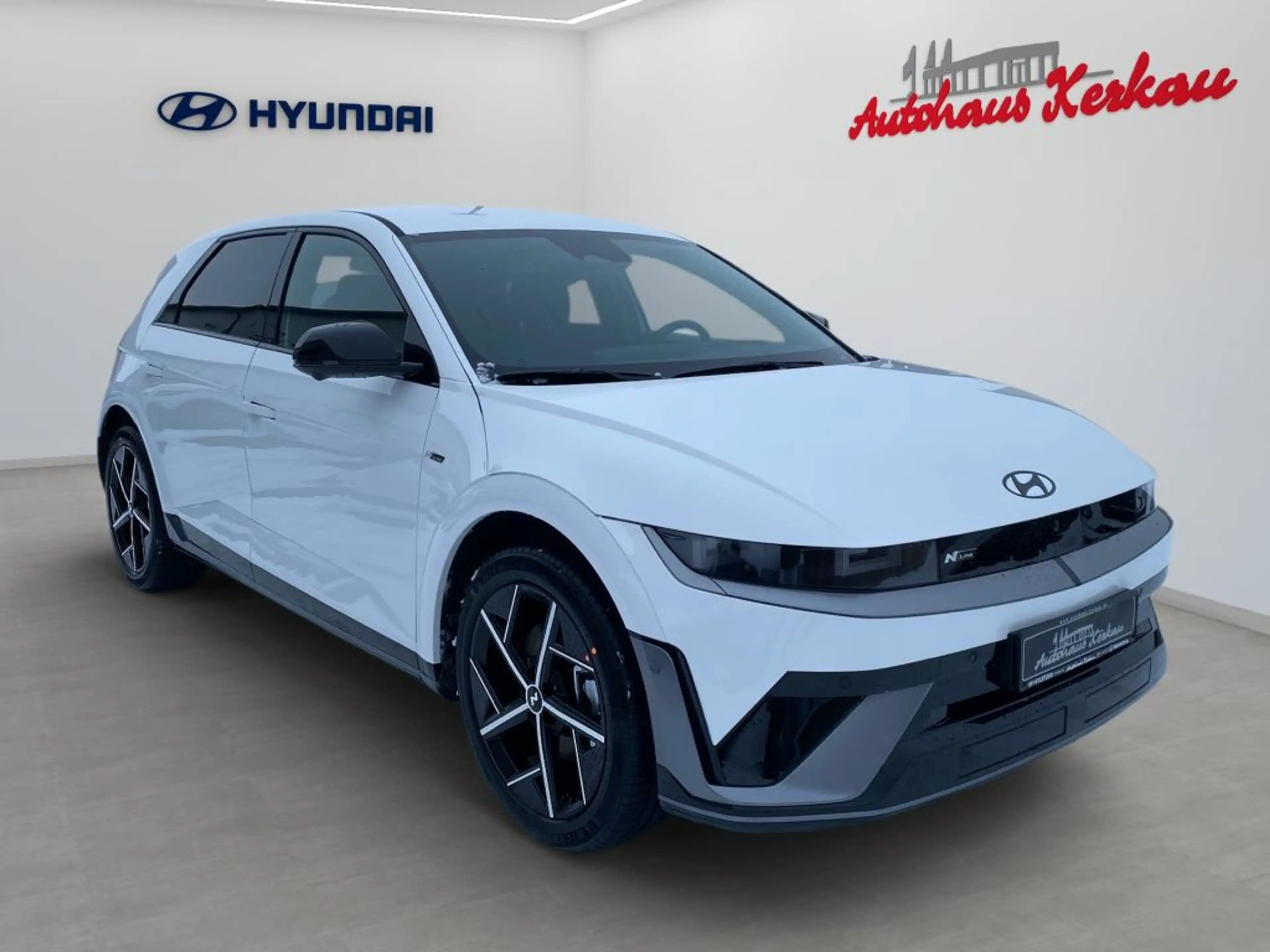 Hyundai IONIQ 5 84 kWh 4WD N Line X — photo 2