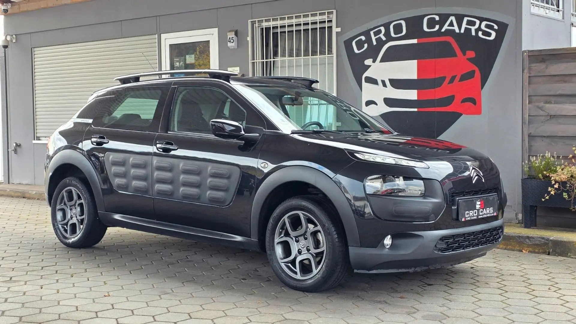 Citroen C4 Cactus Selection*TÜV NEU* Schwarz - 1