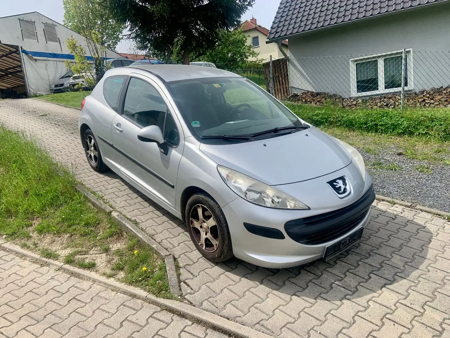 Peugeot 207 Filou 90 / 1.Hand/ TÜV NEU ! ! Argent - 1