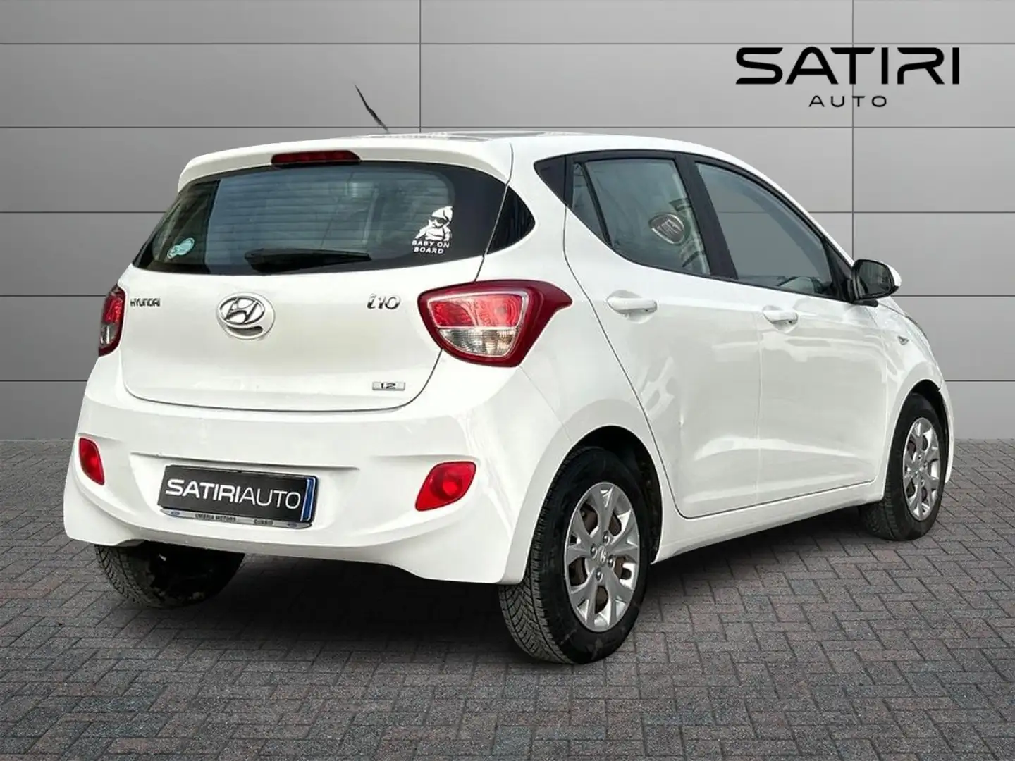 Hyundai i10 1.2  Comfort Bianco - 2
